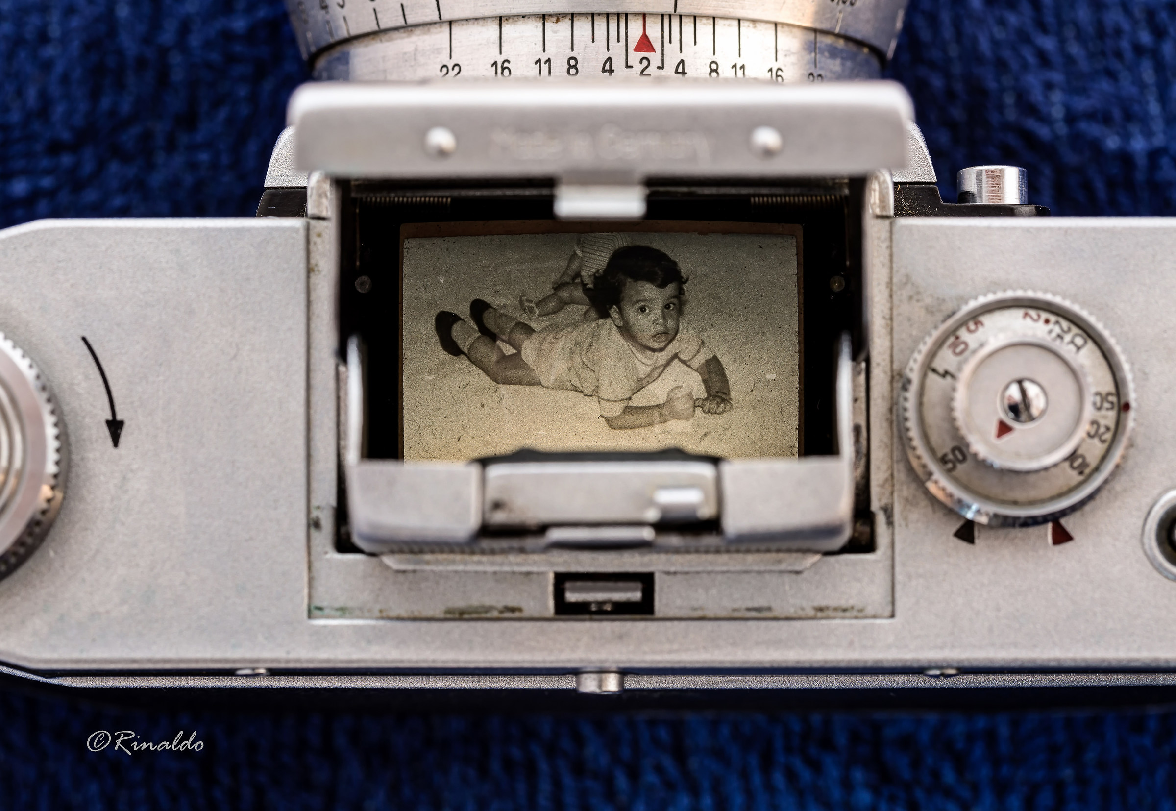 a few years ago...  alcuni anni fa....