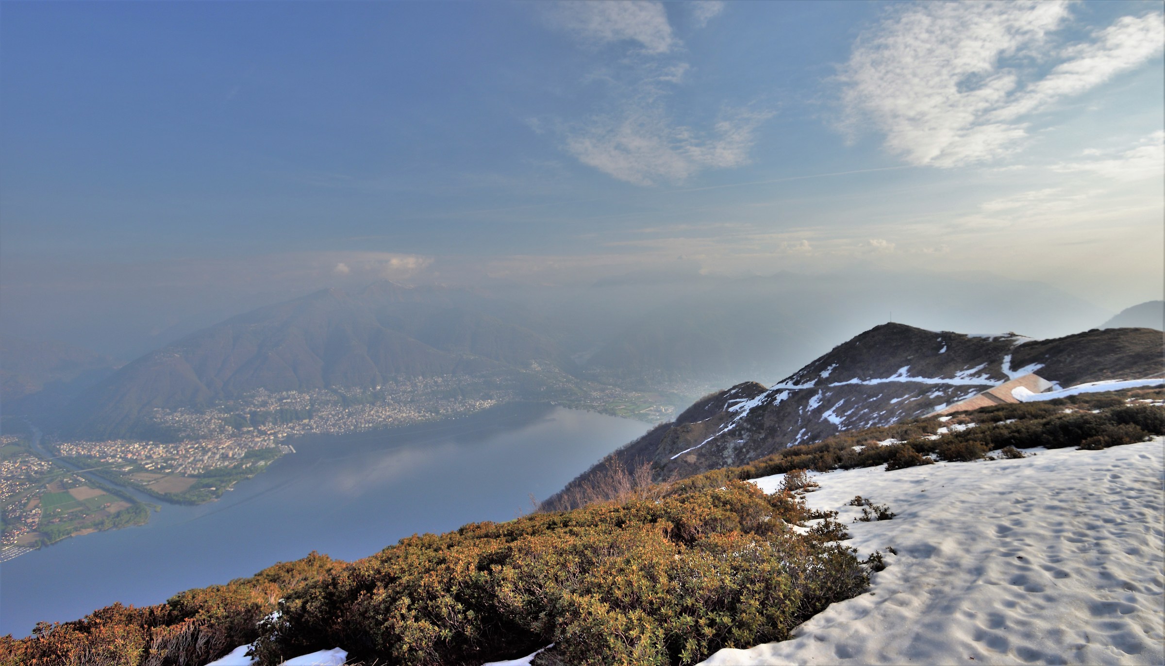 In low to sin. Locarno and to DS. The Ridges