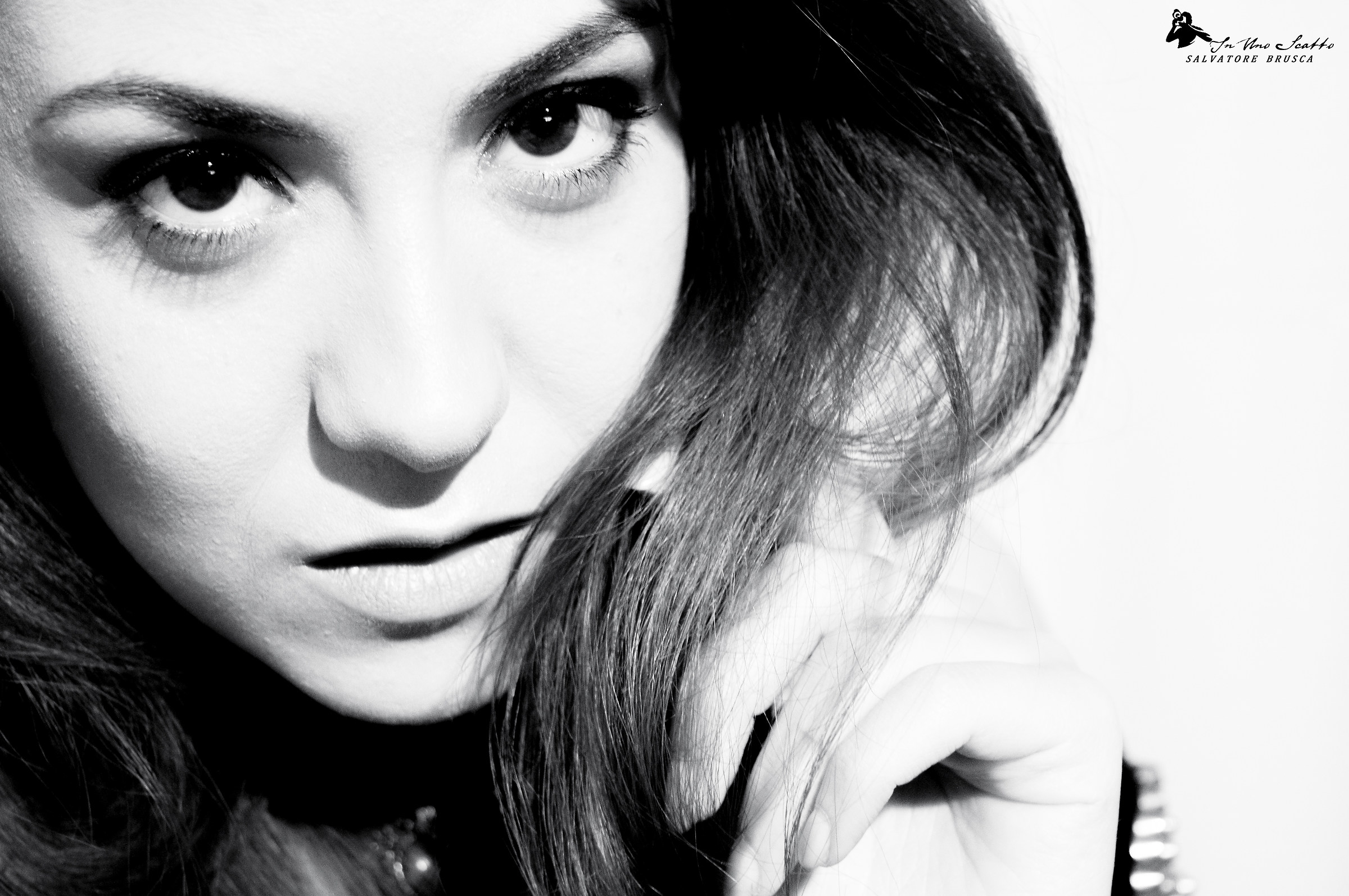 simply black and white