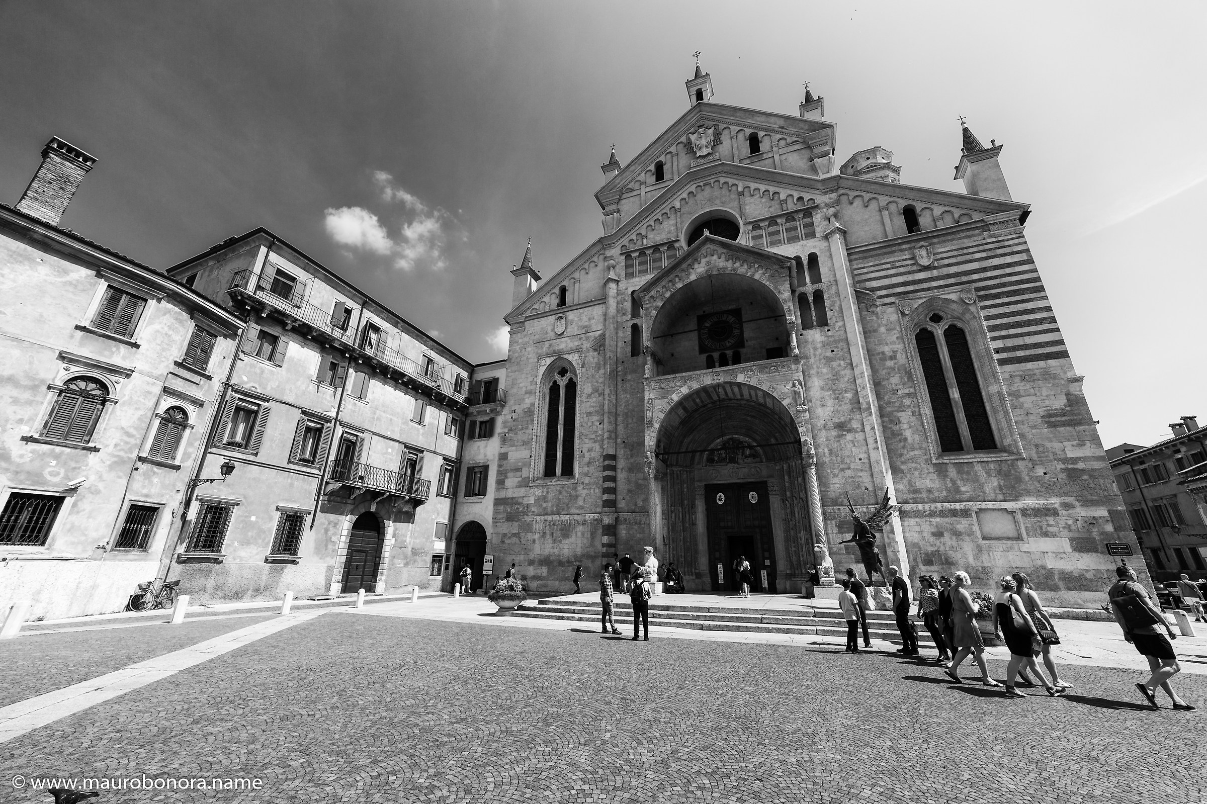 Verona - duomo deformato