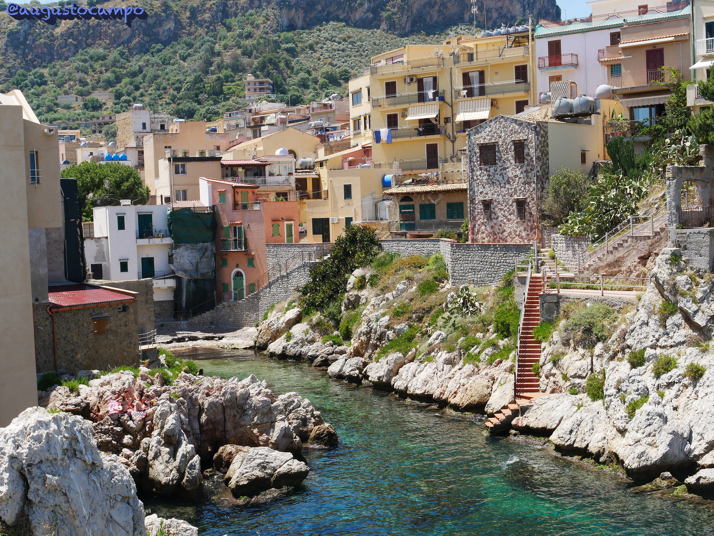 Glimpse of Elijah (Palermo)