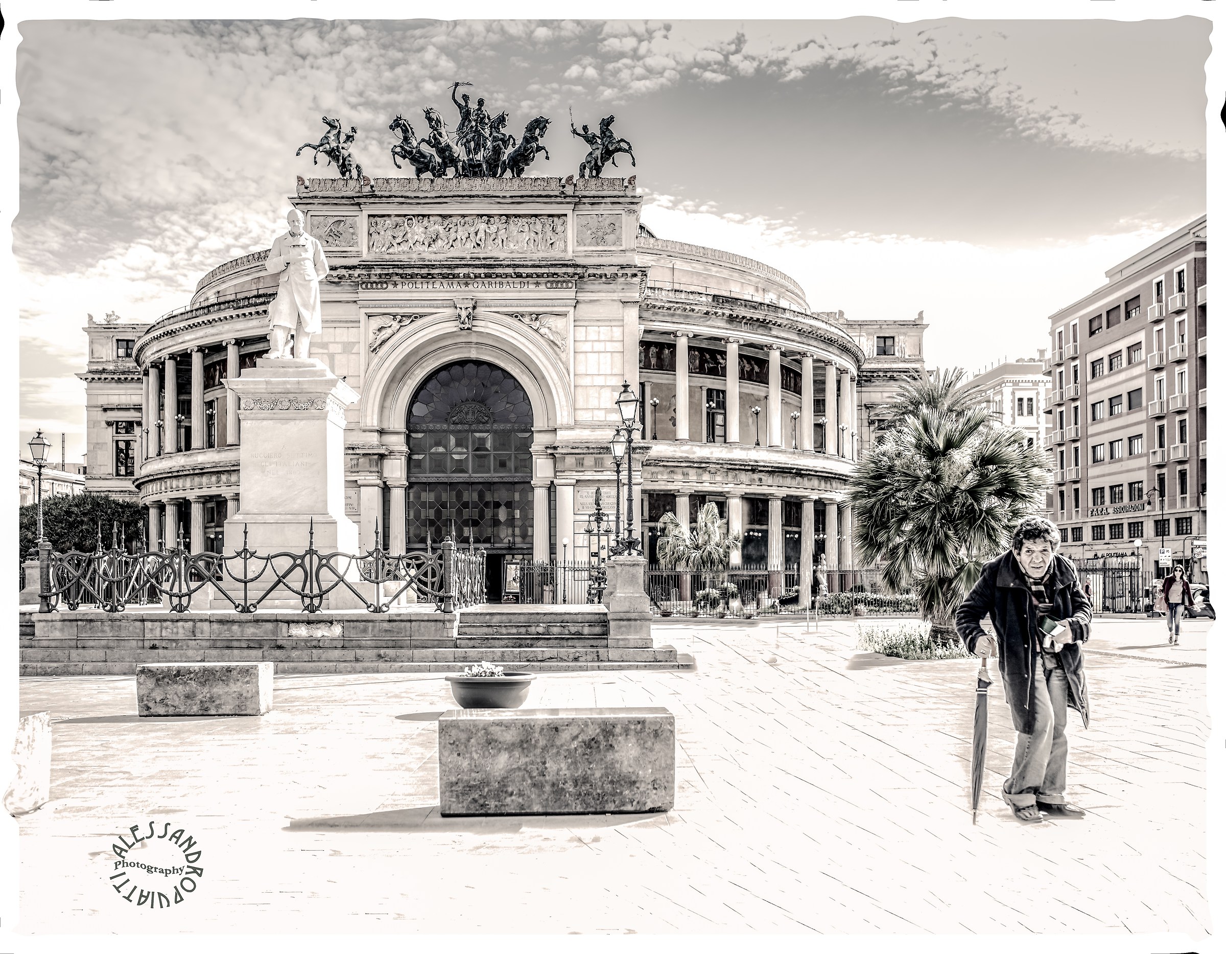 Piazza politeama Palermo