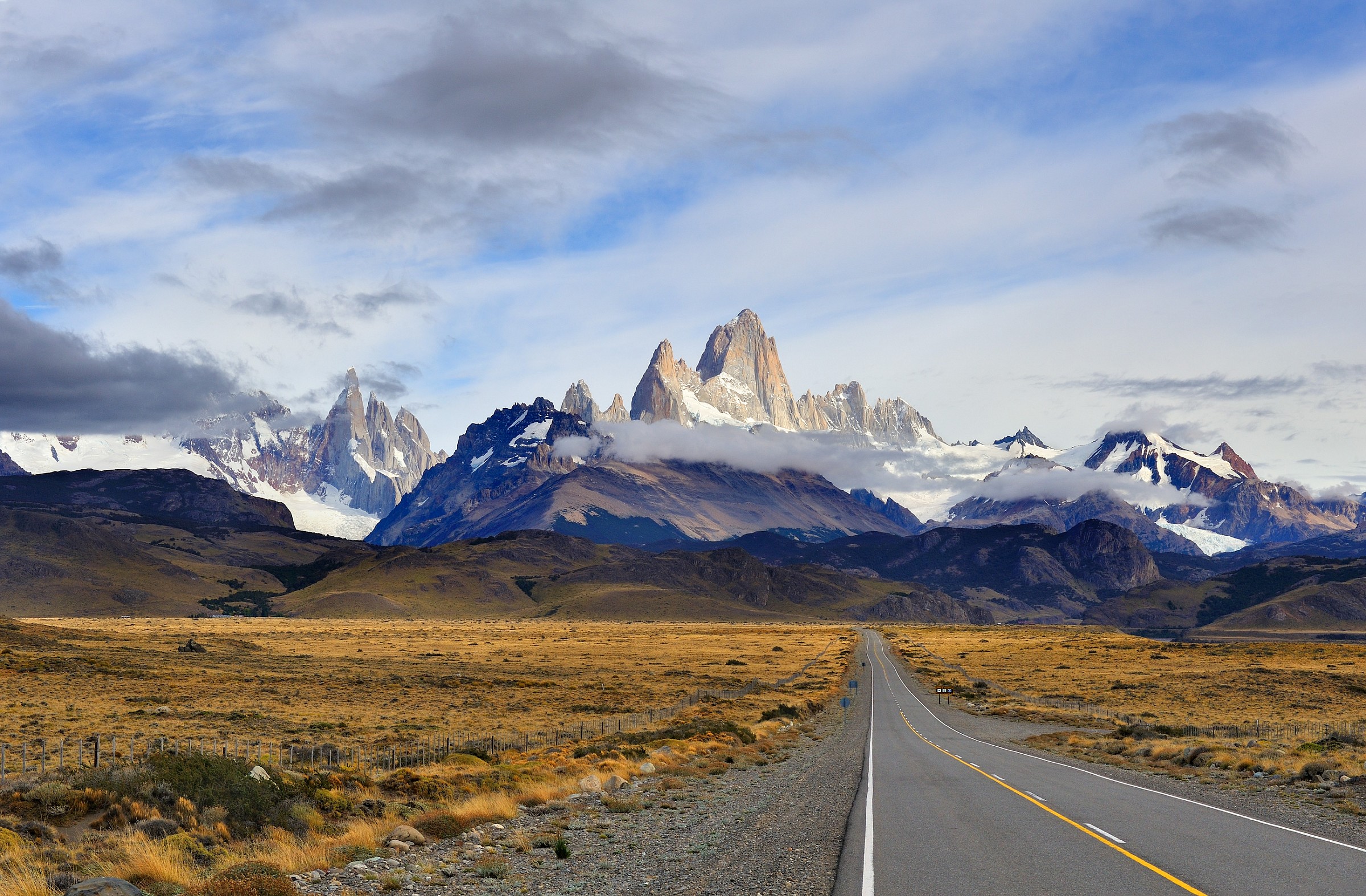 To the Fitz Roy and Cerro Torre