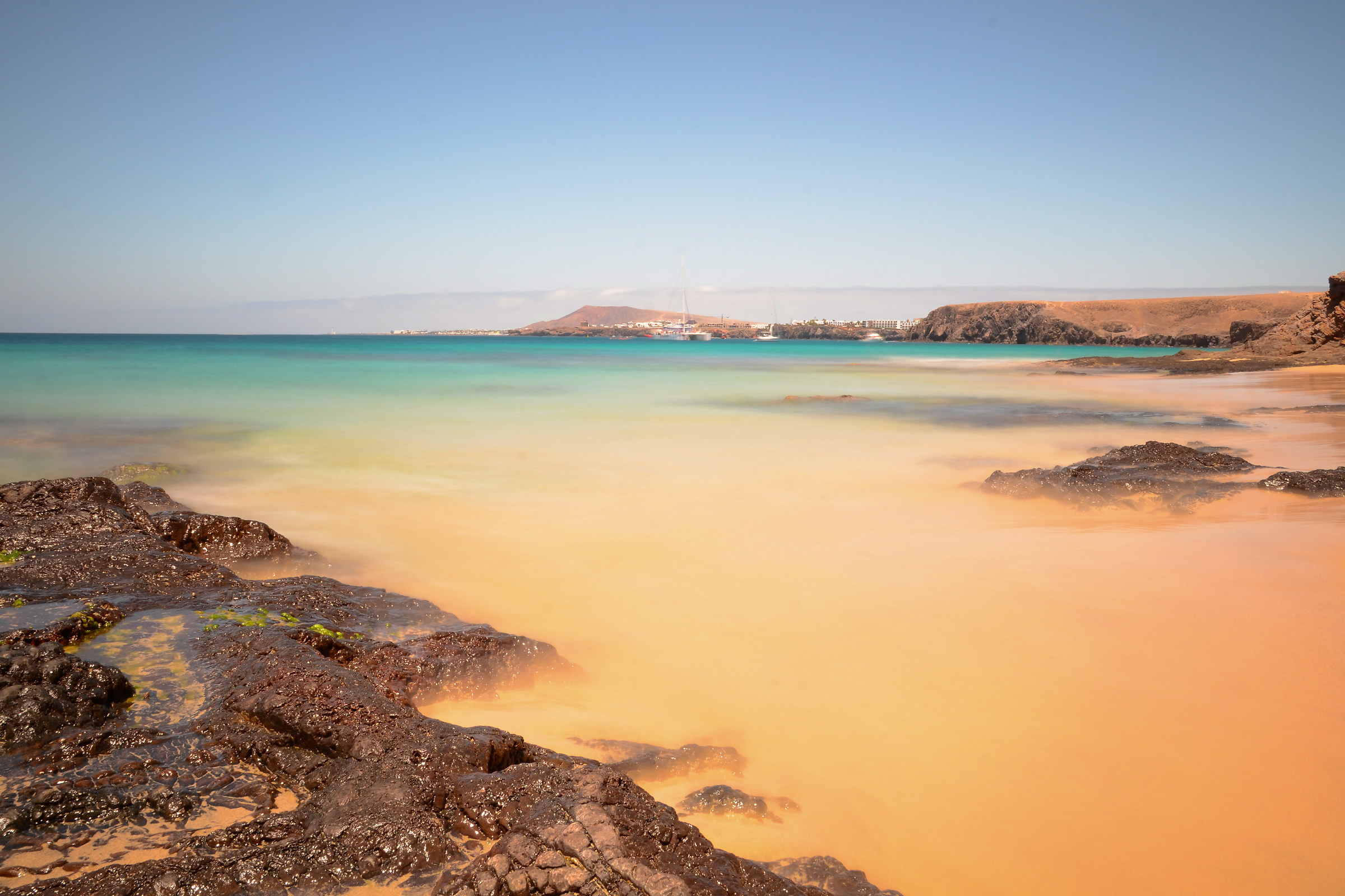 The colors of the sea