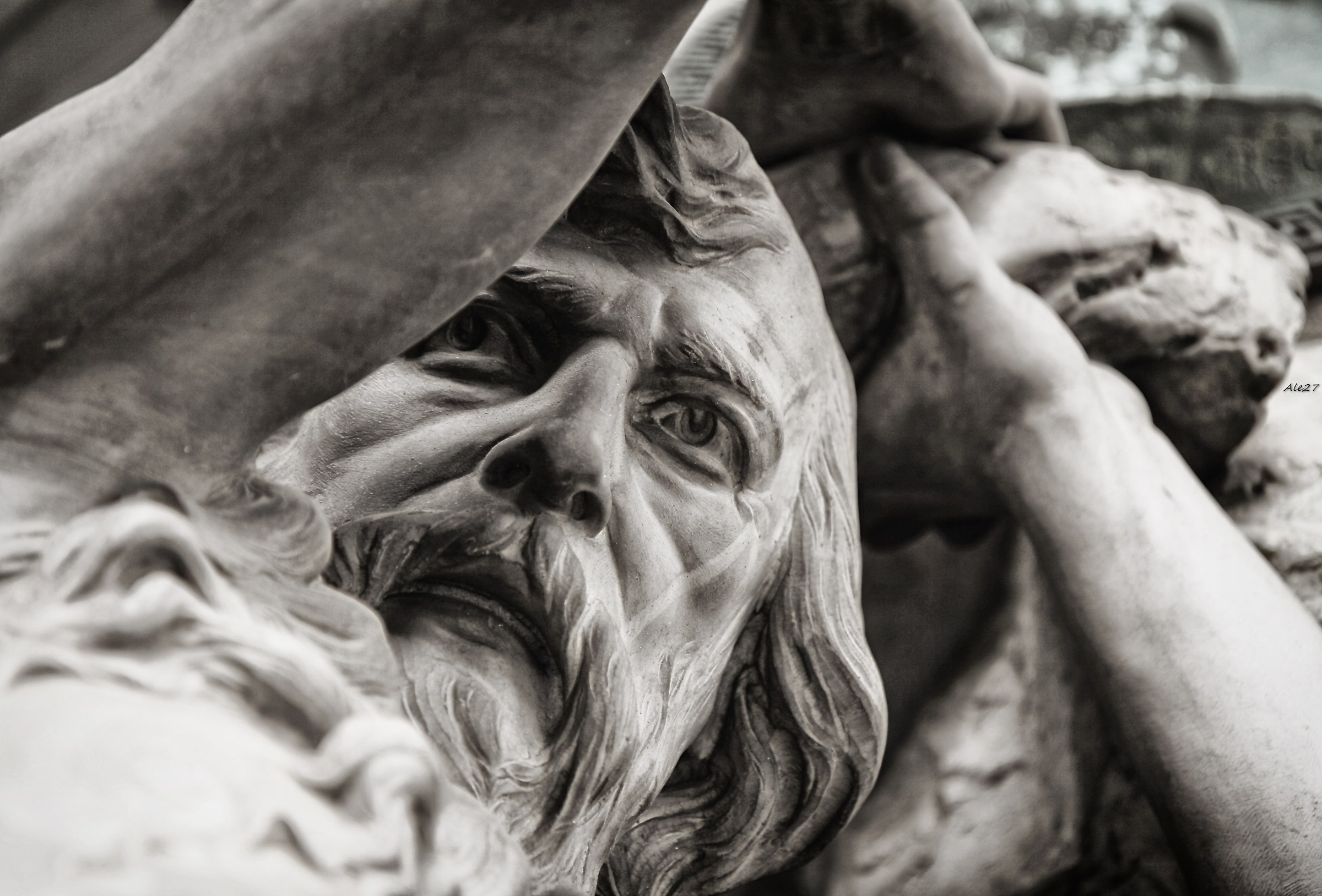 ... attenta a quel che fai ....