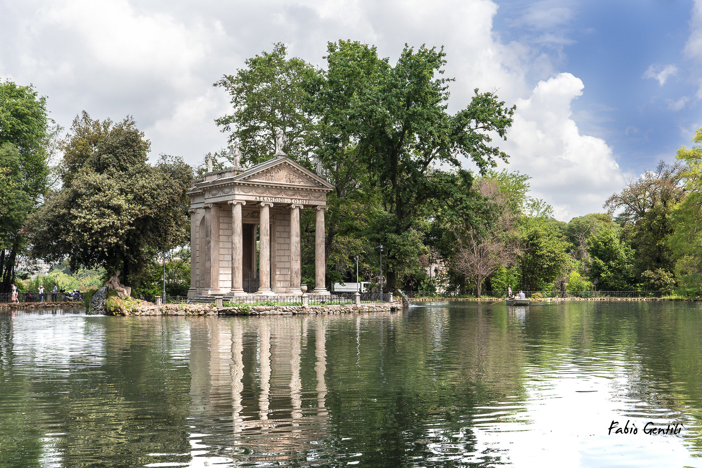 Tempio di Esculapio - Villa Borghese