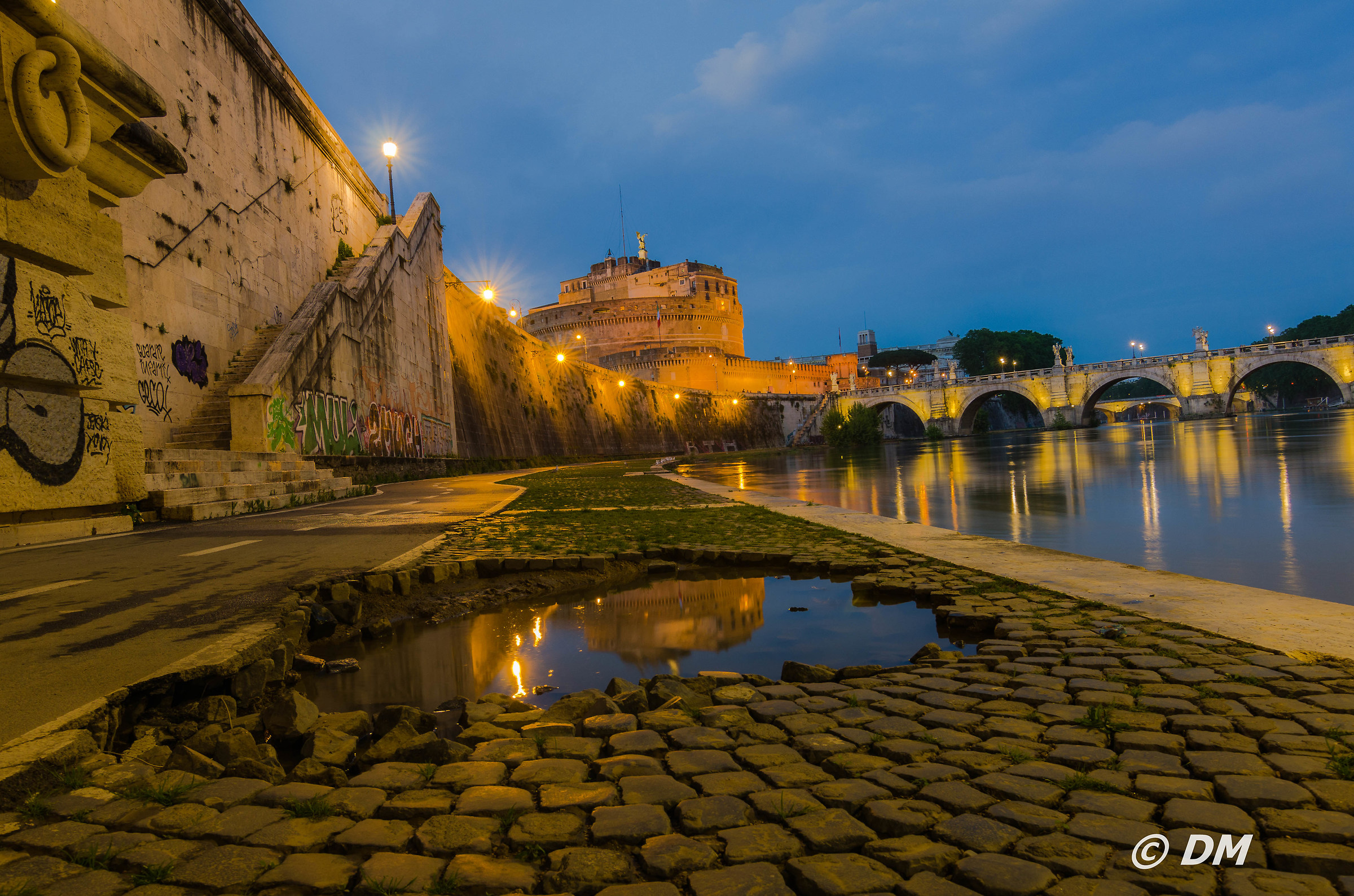 The best holes of Rome (Castel Sant'Angelo)