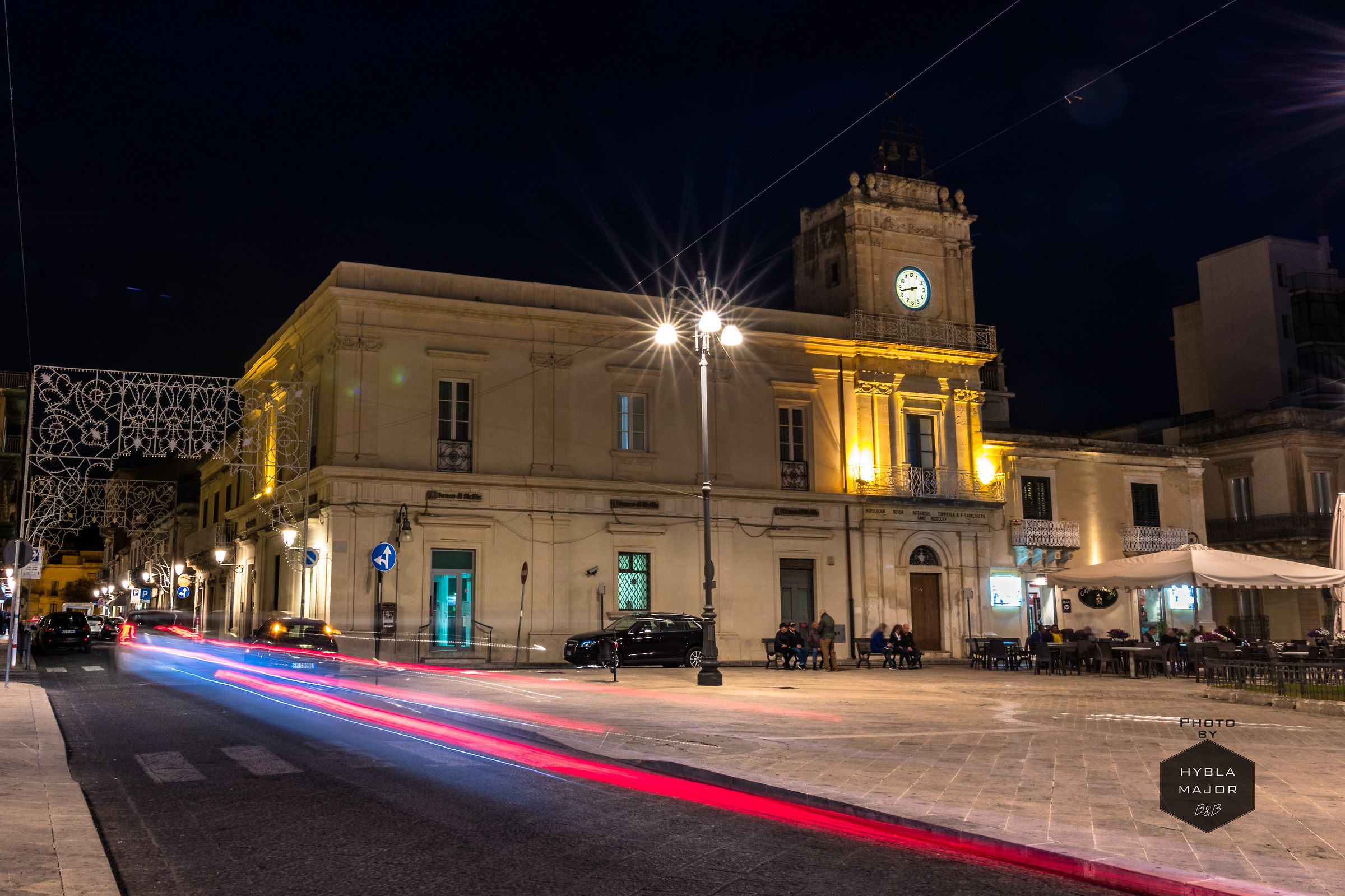20:43 , piazza Umberto I