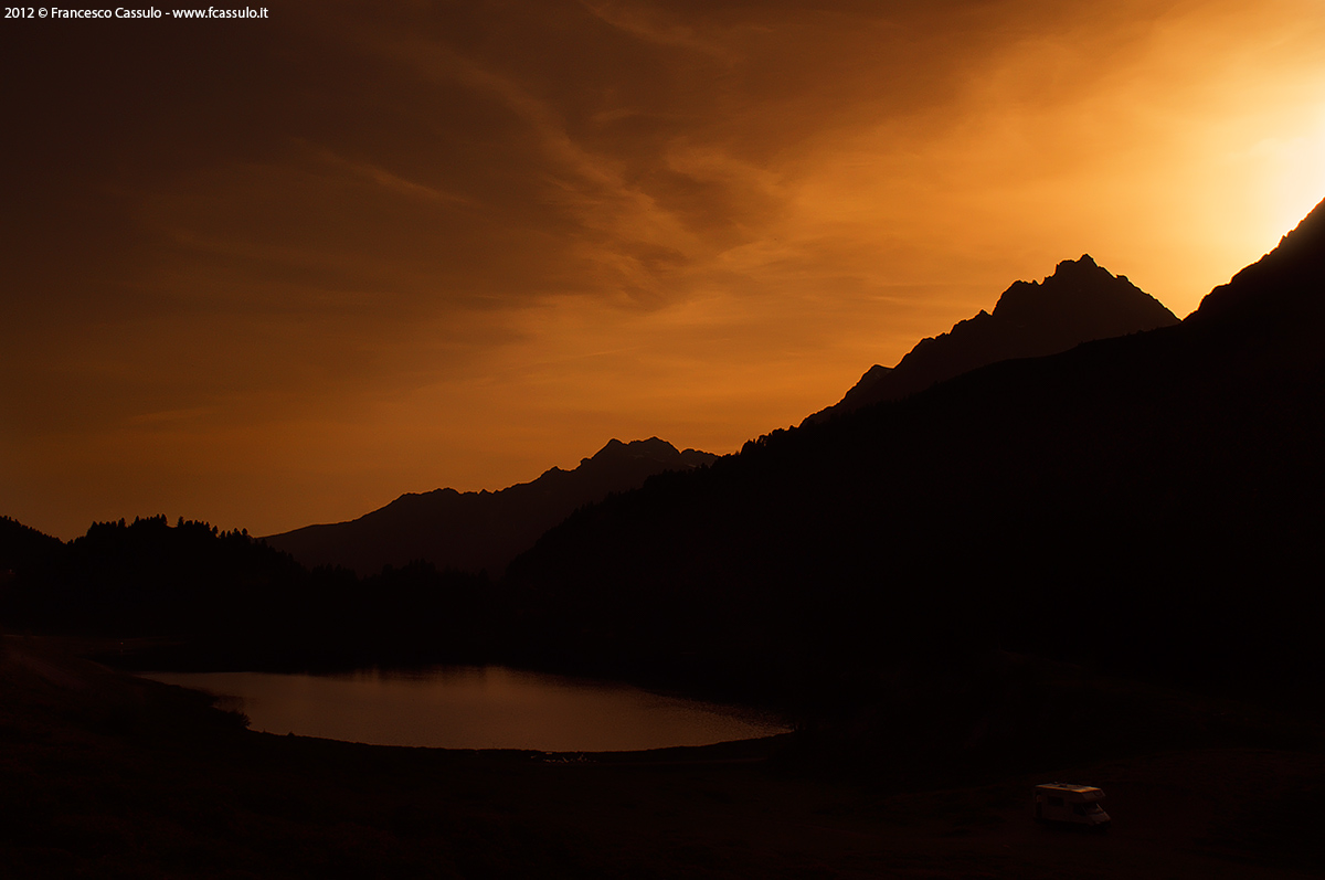 Passo Stalle, (Staller Sattel in tedesco, 2.052 m)