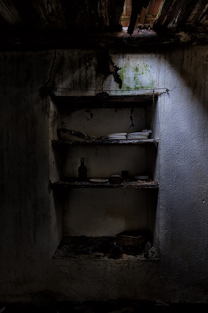 It's time to set the table