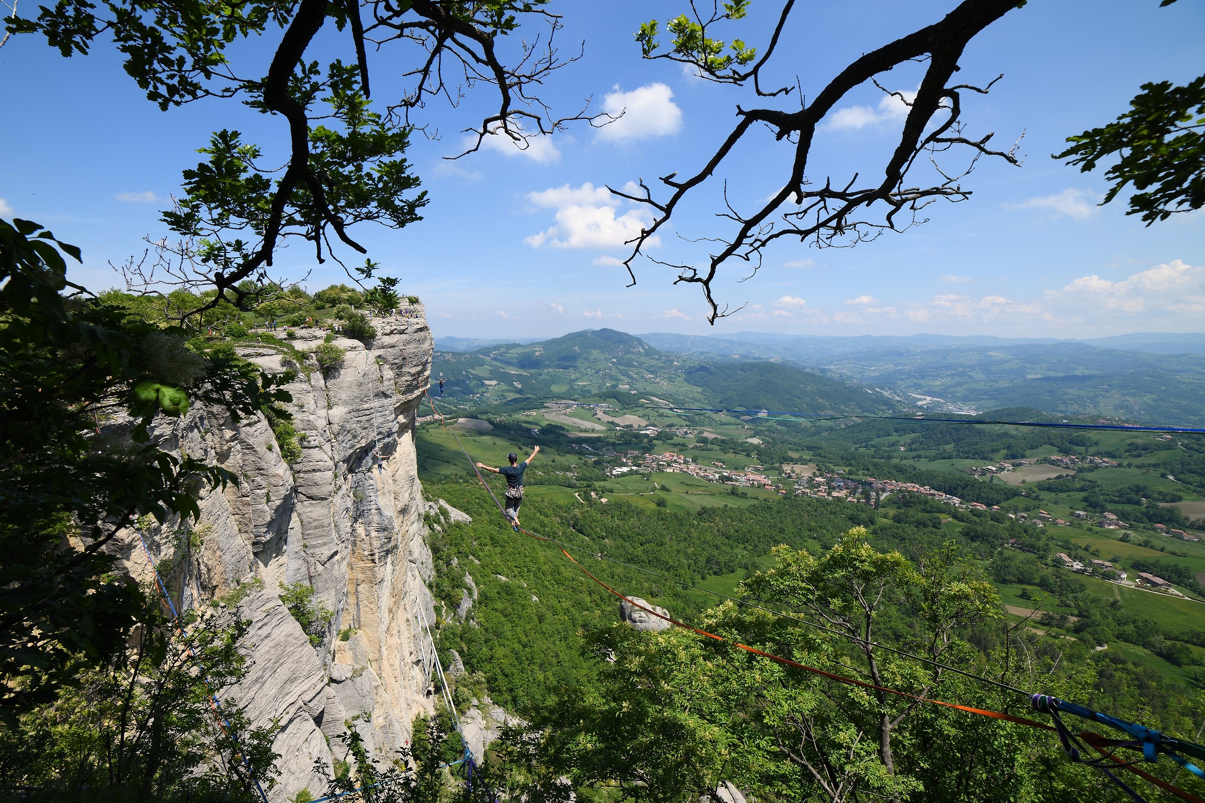Slackline, Pietra di Bismantova.