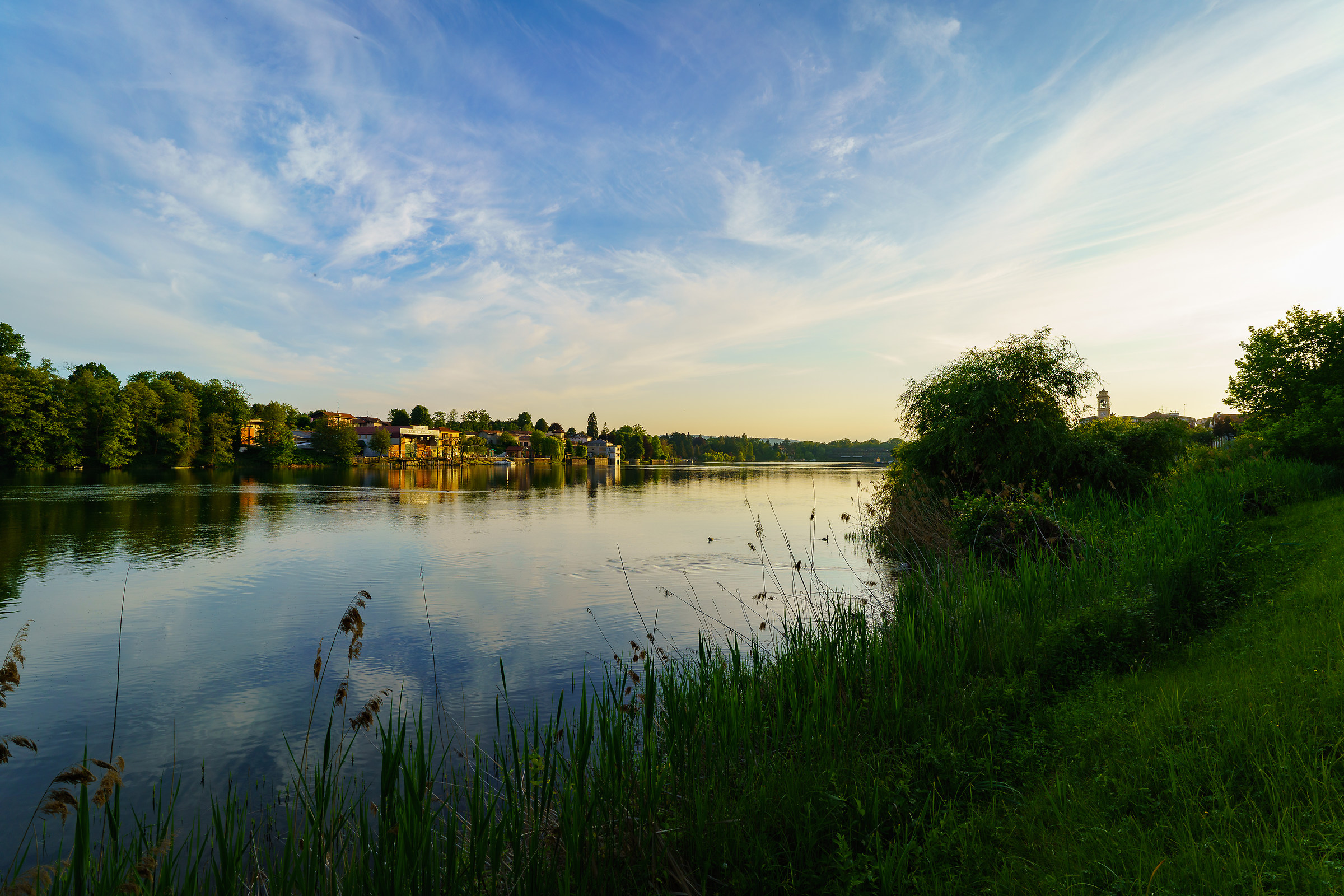 Ticino a Sesto Calende - Ora dorata