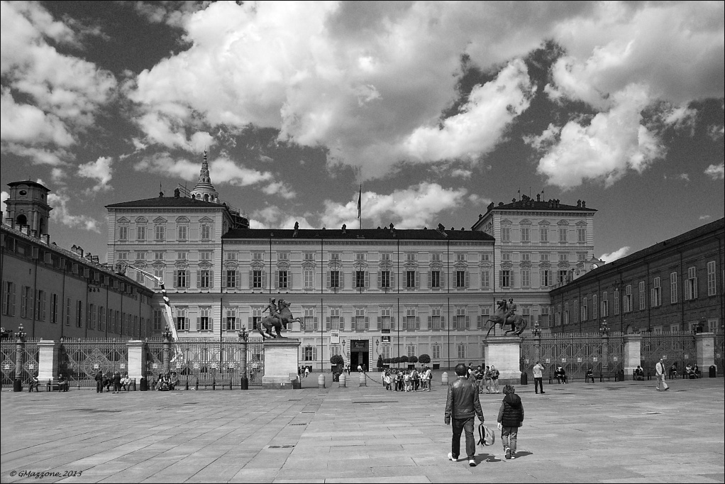 In the background royal Palace