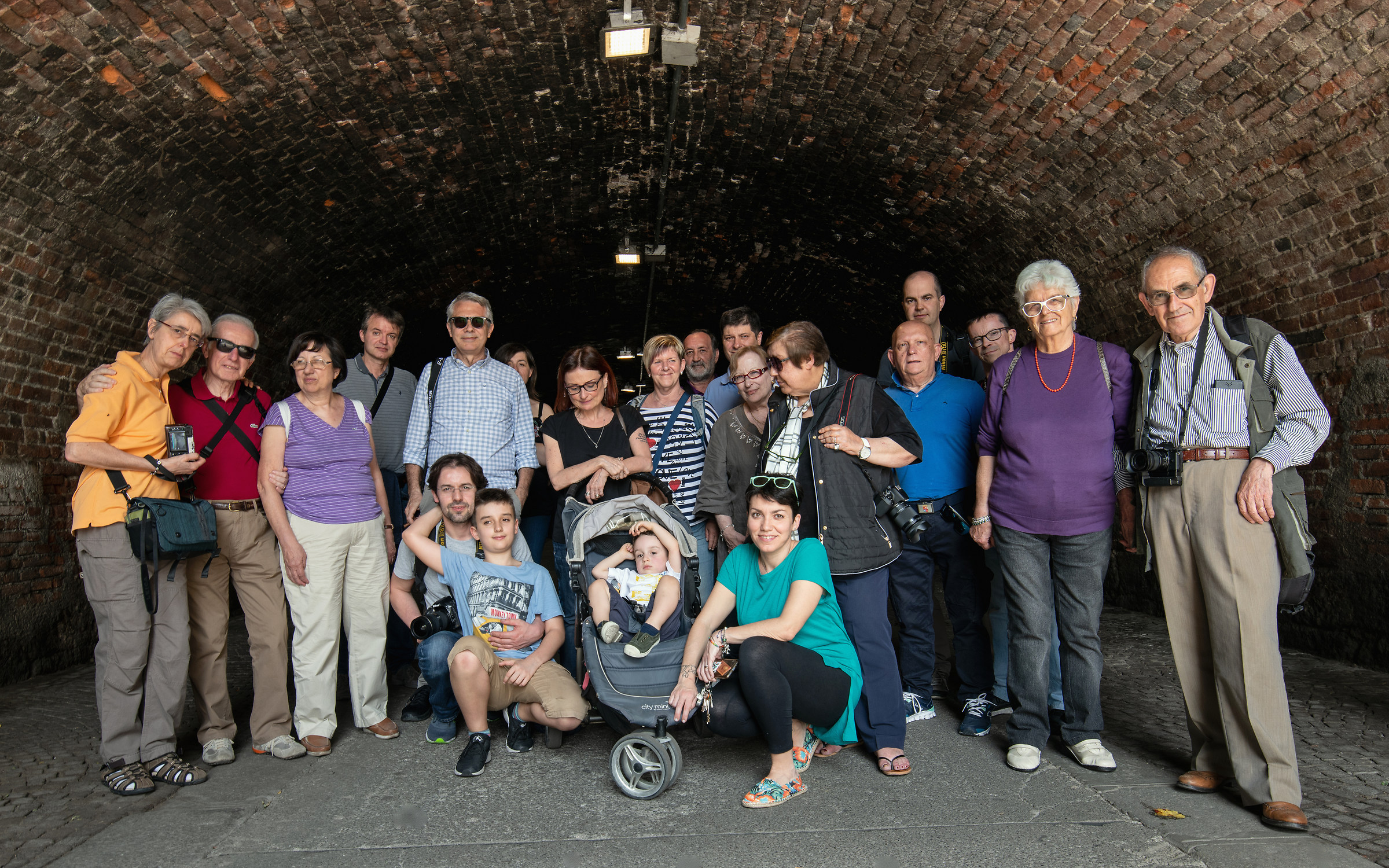 Foto di gruppo (Mossa tempo troppo basso) Scusatemi