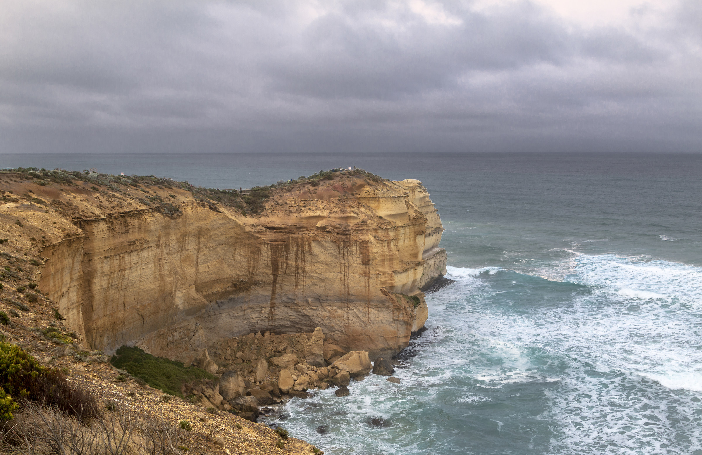 Cliff near Twelve Apostles