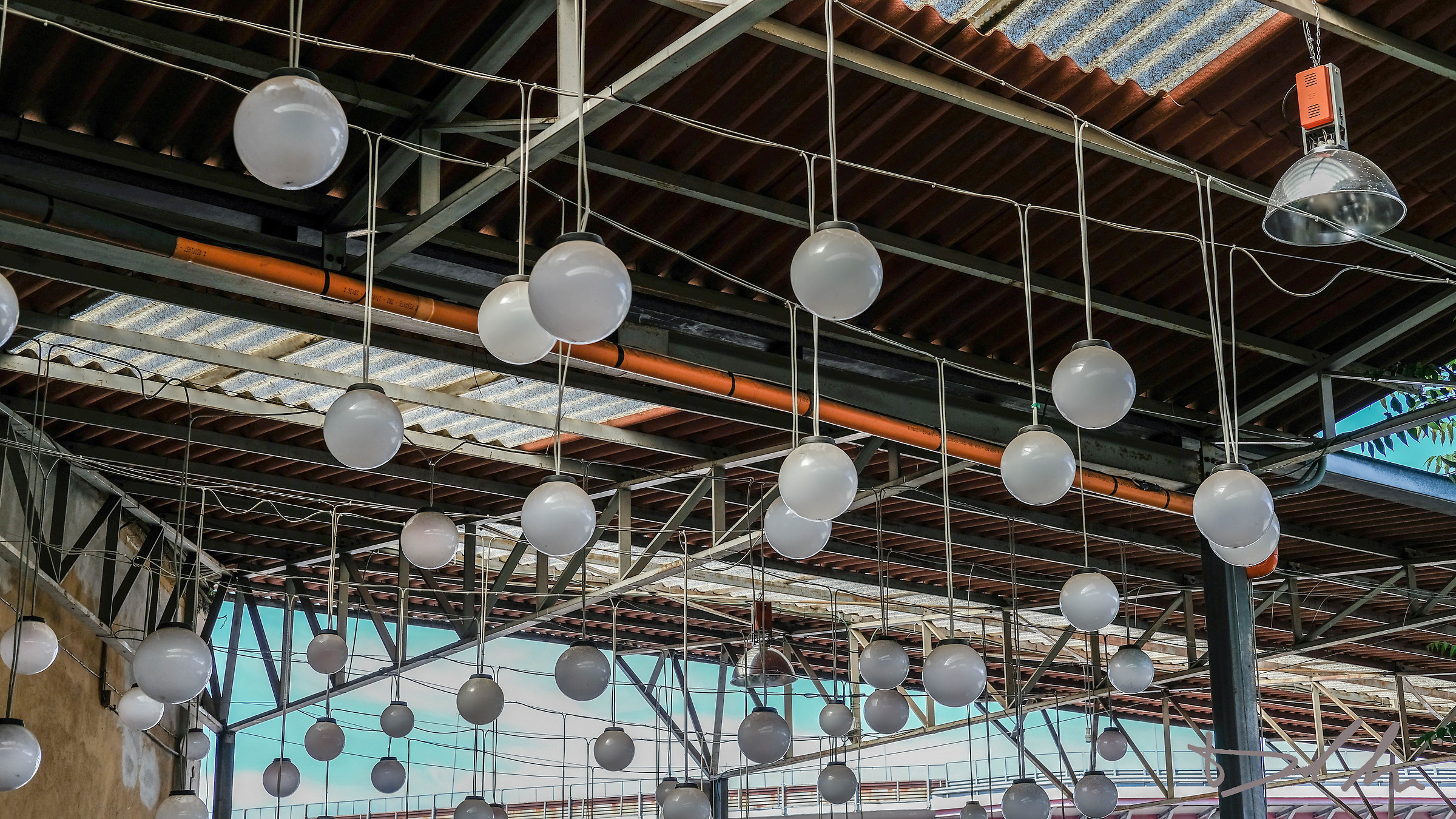 Lamps at the former customs