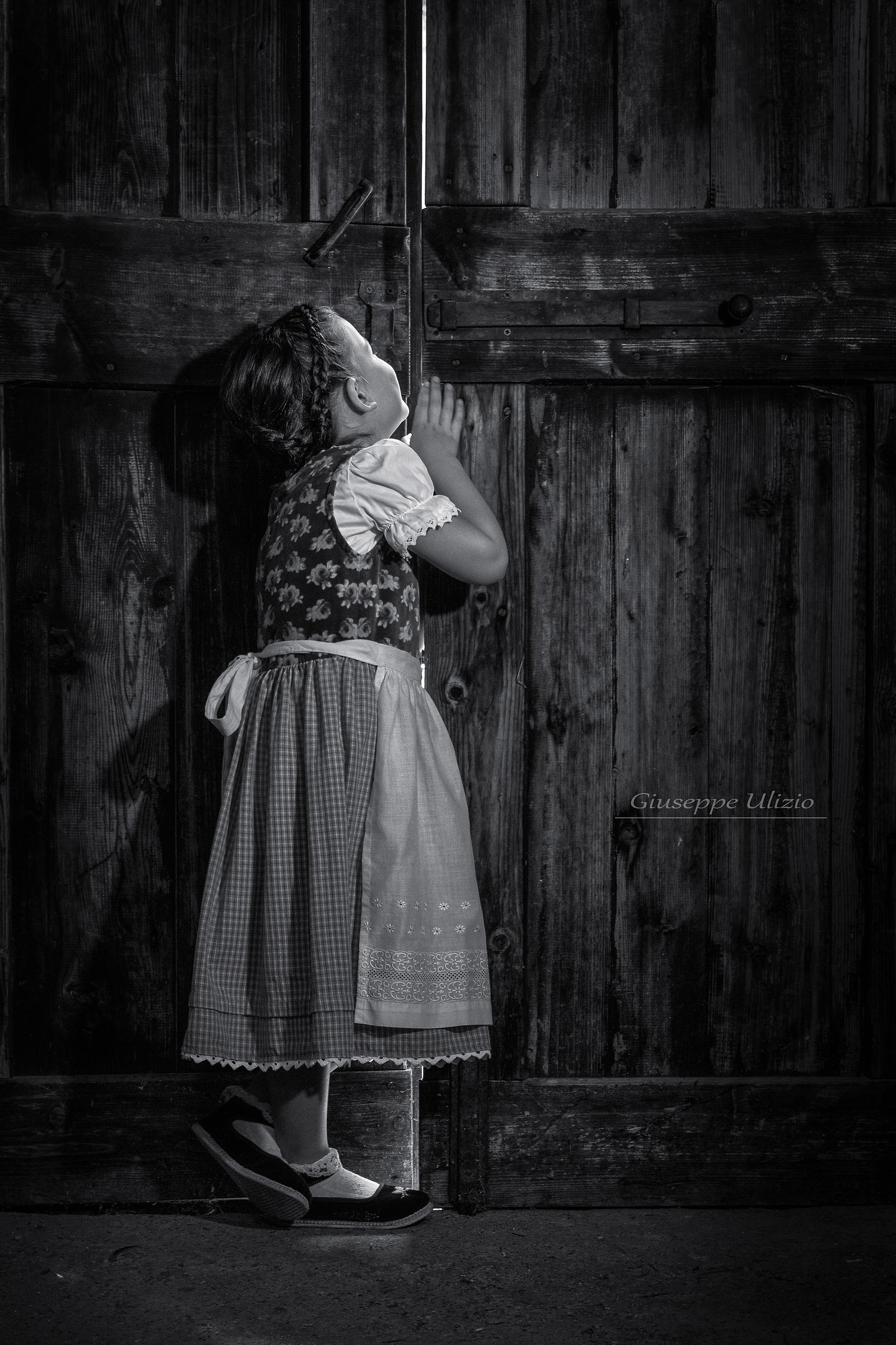 Curiosity is... woman!