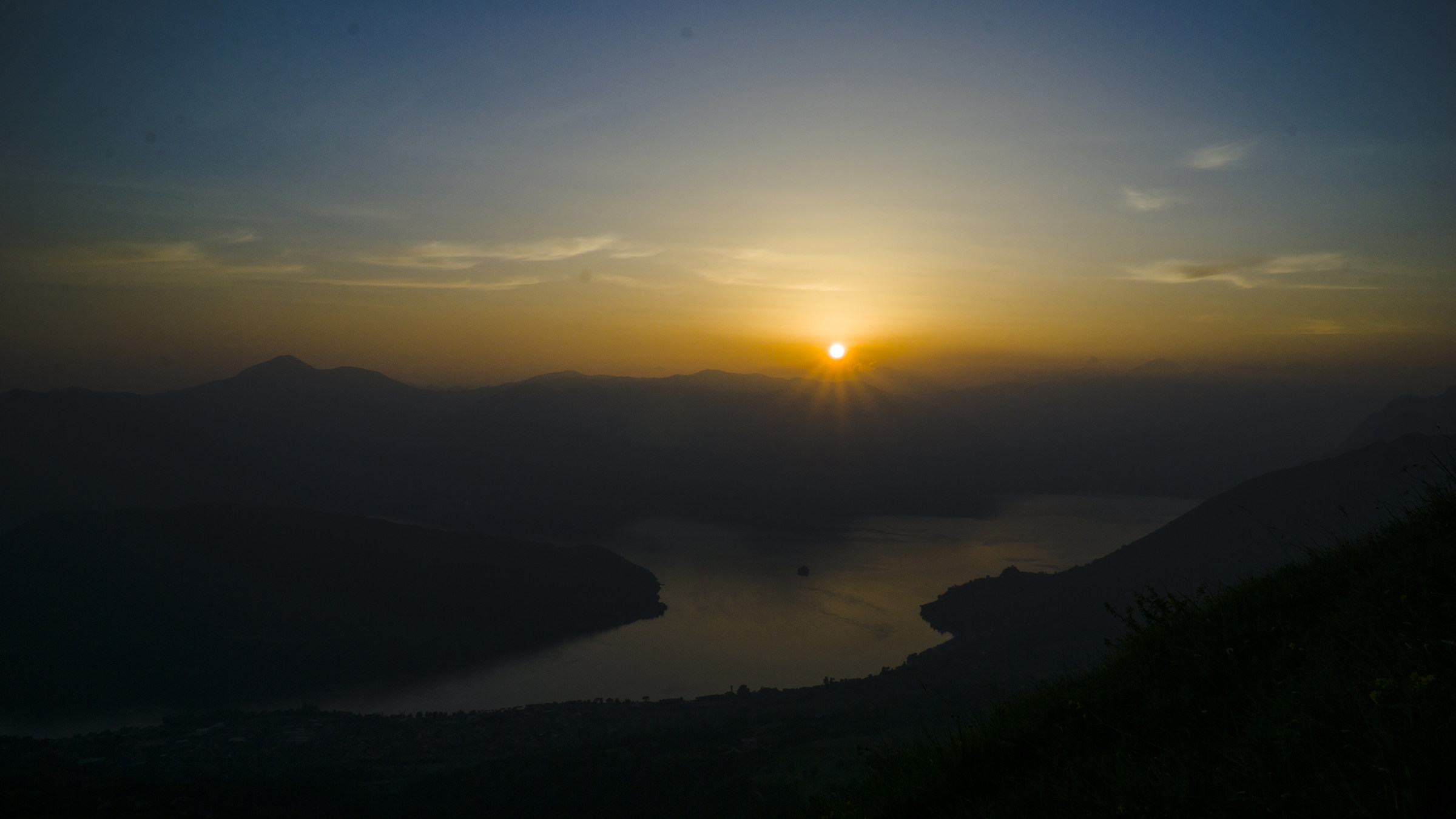 Sunset at the light bump