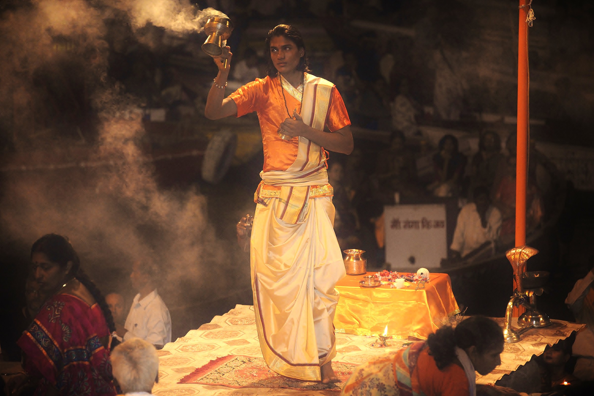 14 Varanasi La festa delle luci