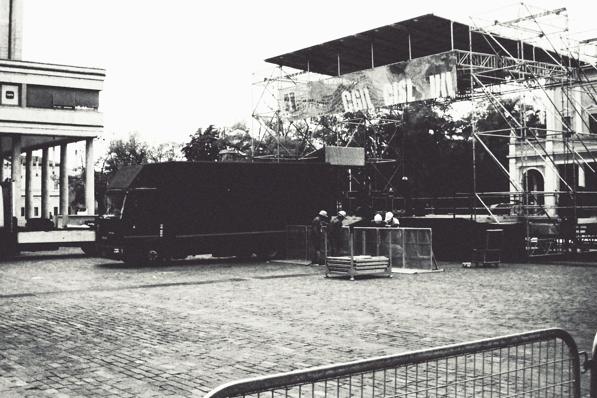 Memories of a past of struggles (analogue)