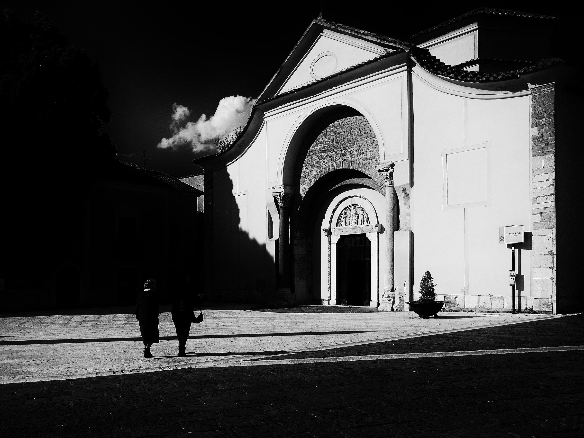 The mass of the 18:00