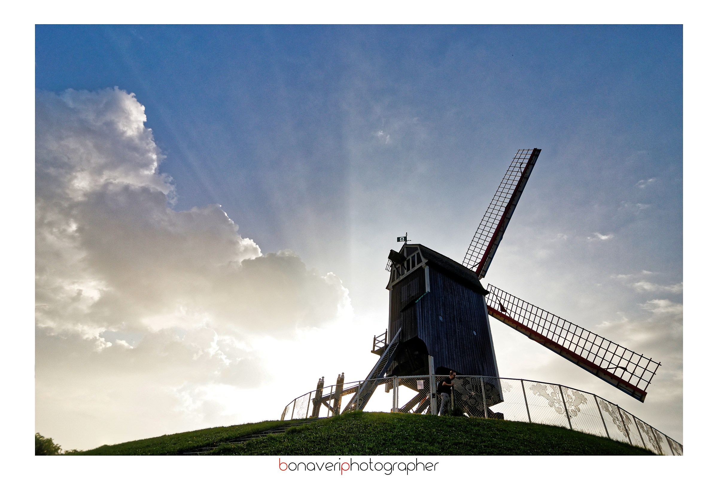 Wind Squire in Bruges