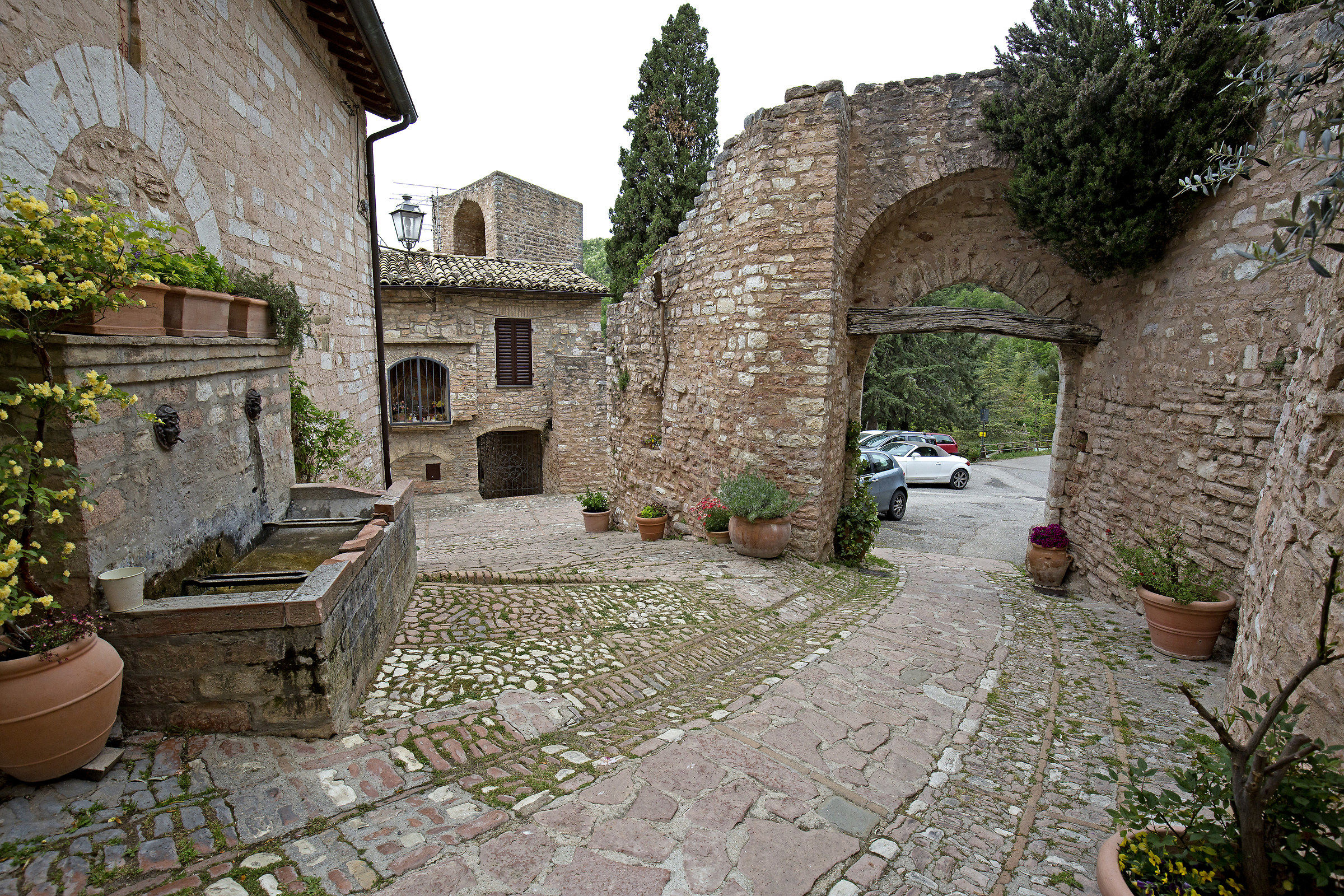 Collepino (gioiellino sul monte Subasio)