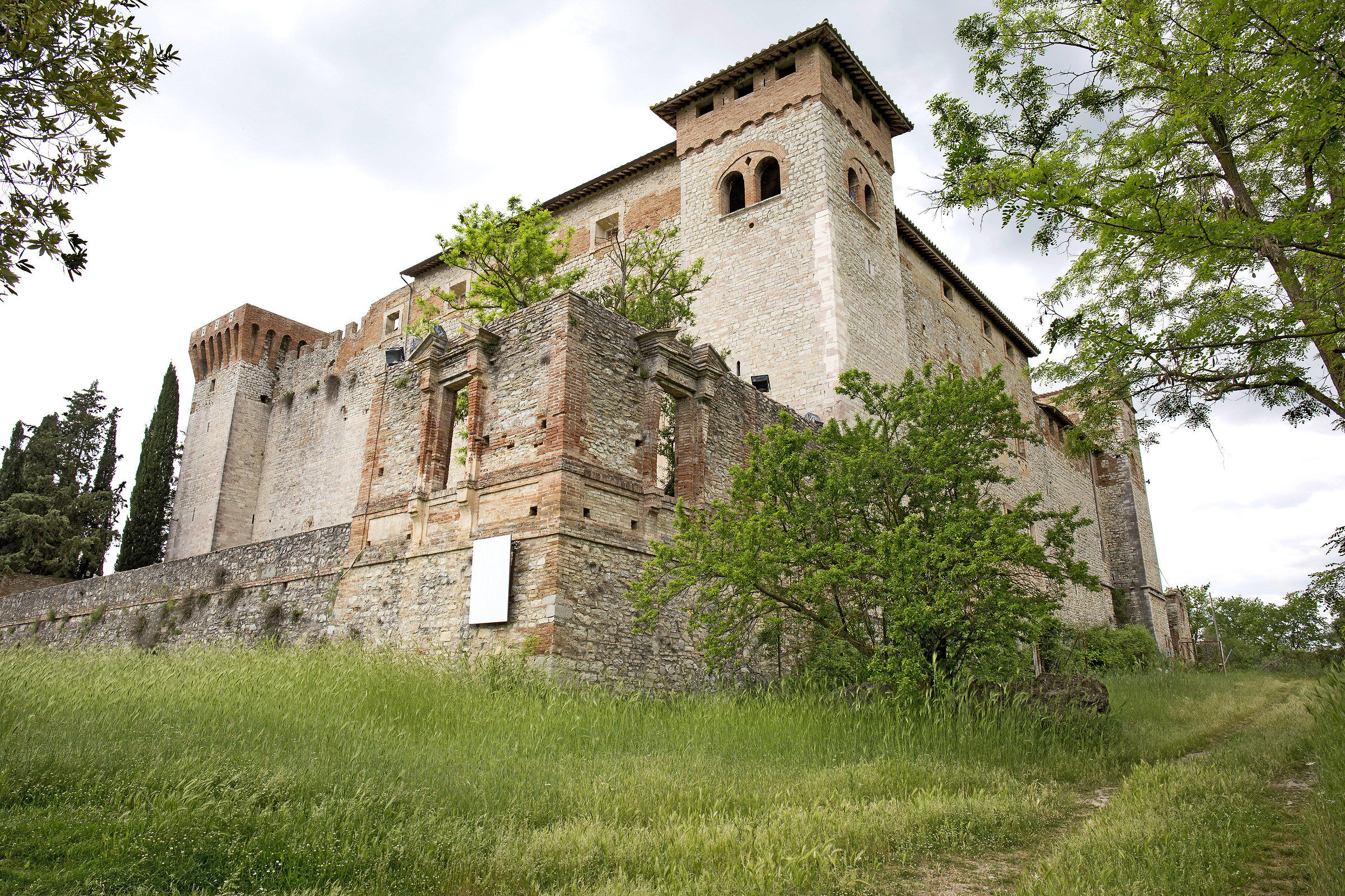 la pieve del vescovo vicino Corciano PG
