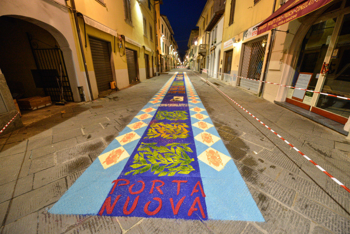 Carpets of sawdust-Camaiore Lu