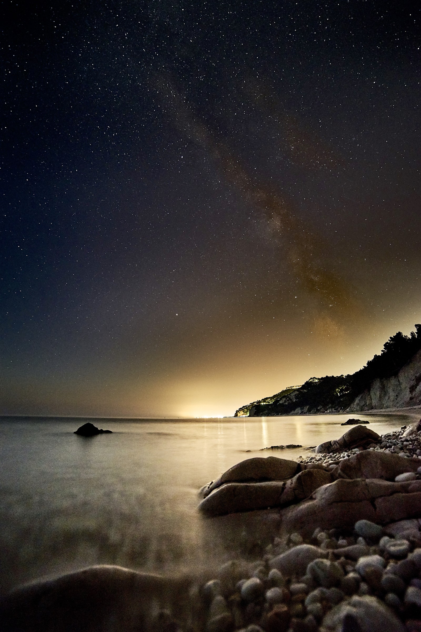 Beach Sassi Neri Ancona (AN)