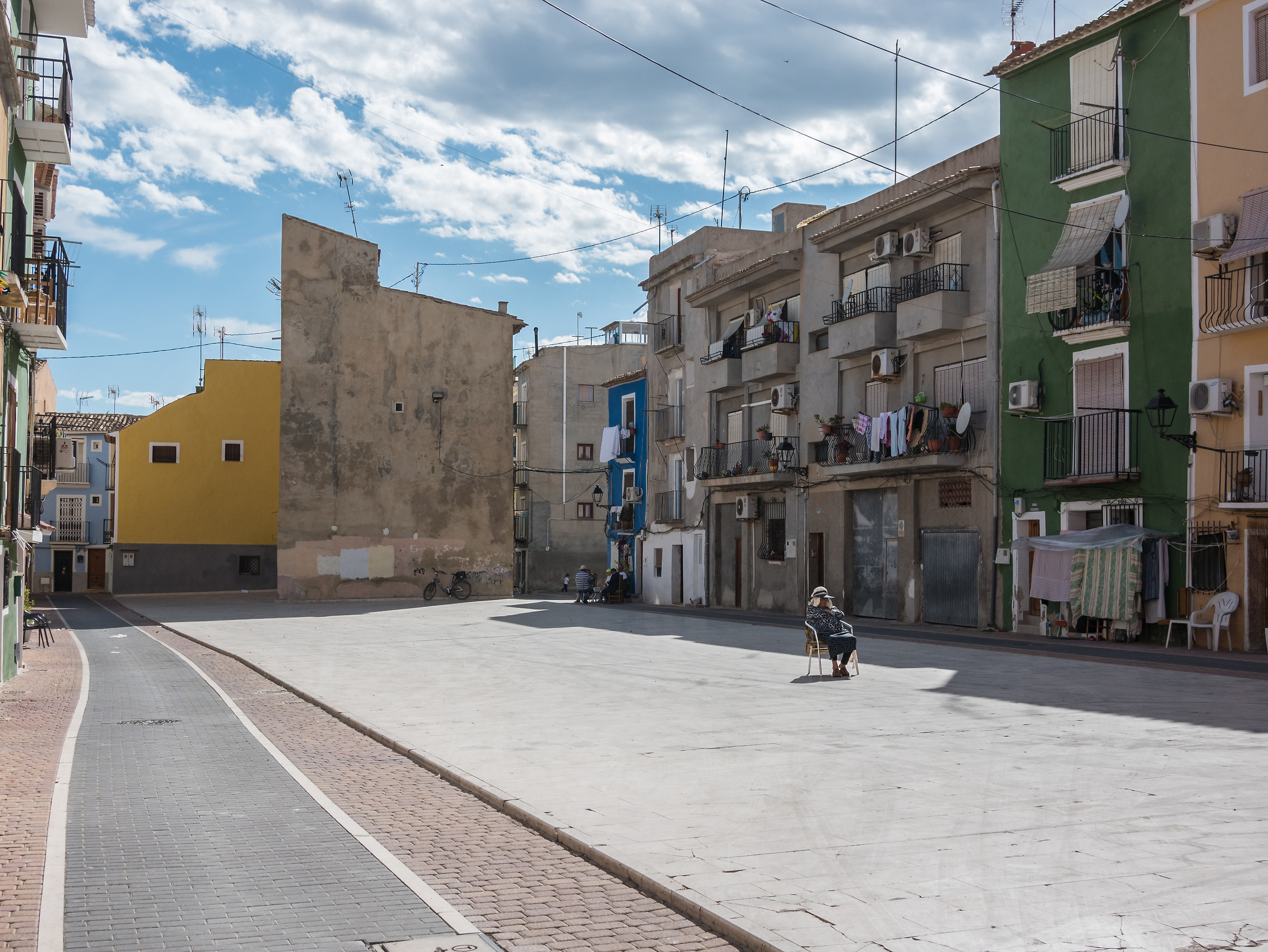 In mezzo alla piazza