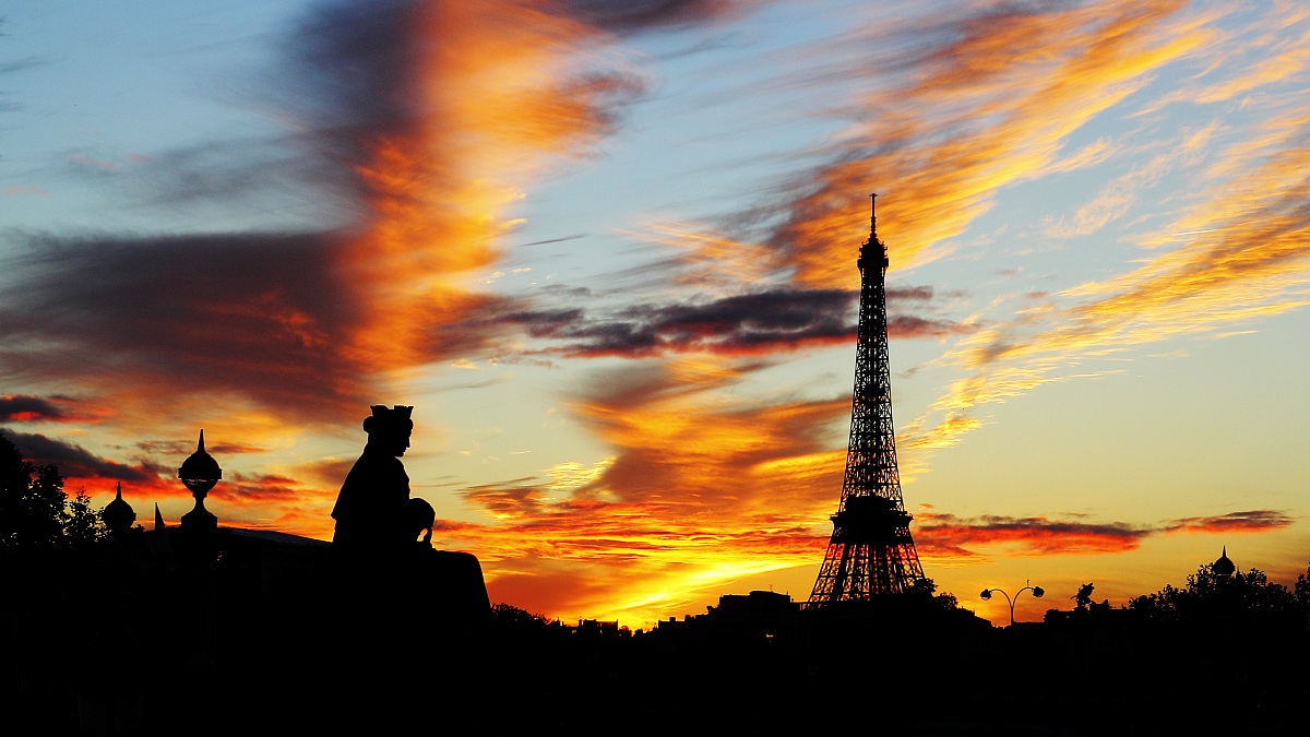 Tramonto a Parigi