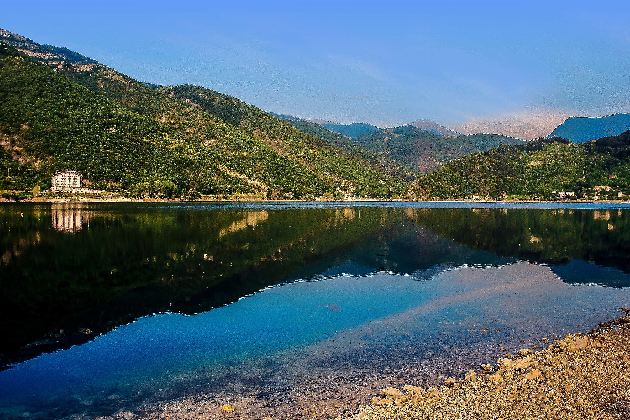 lago di scanno 2