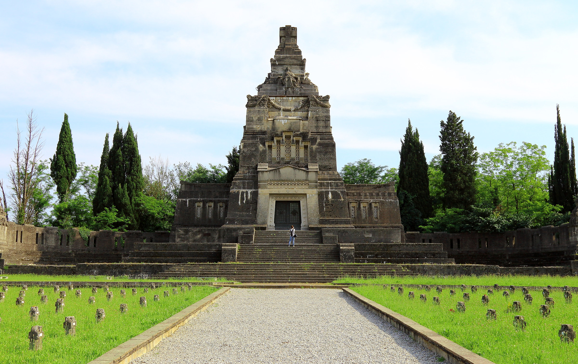 The mausoleum and the Crespi Cemetery