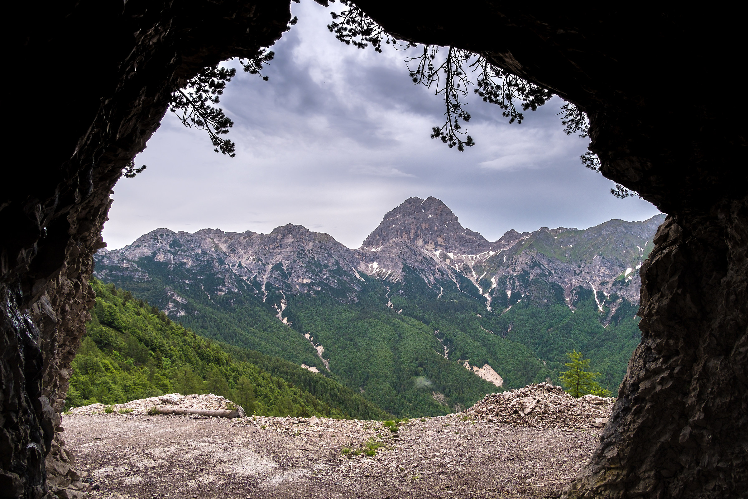 Fuori dal tunnel...il Duranno.