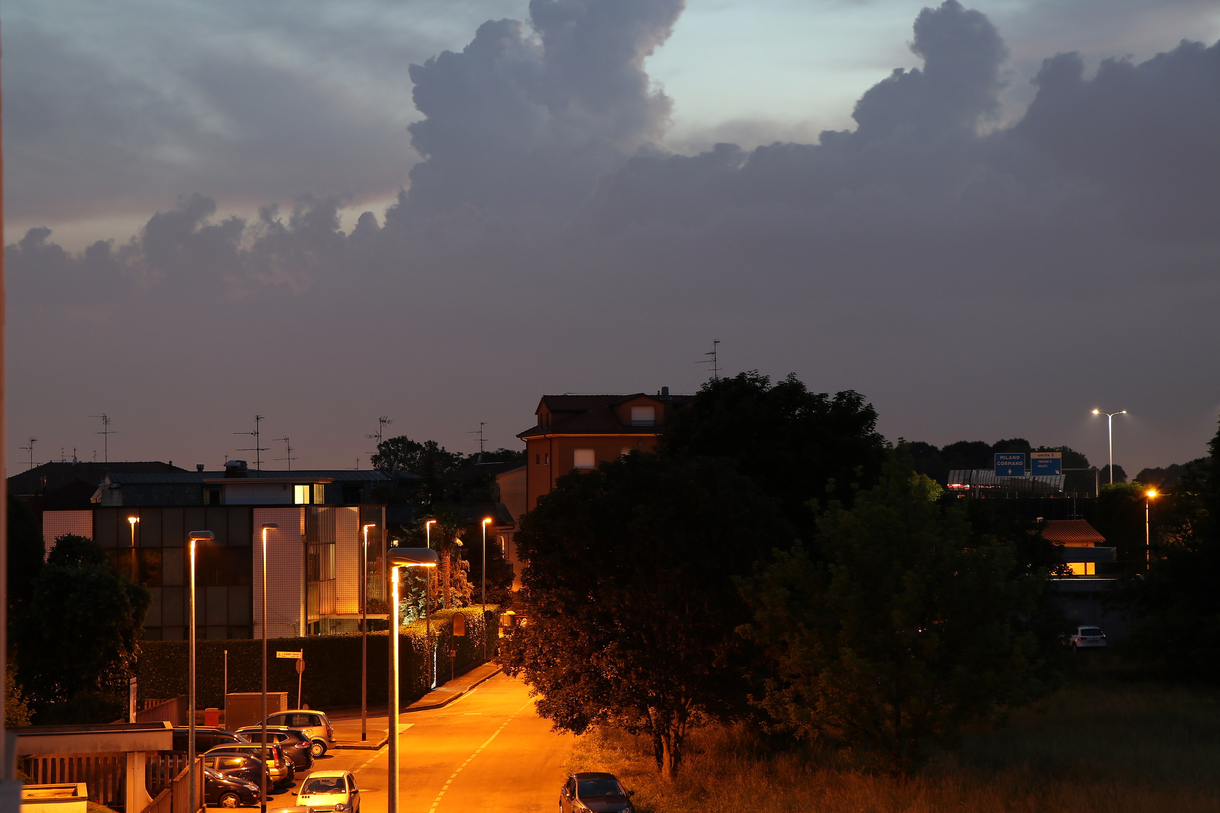 Thunderstorm coming up