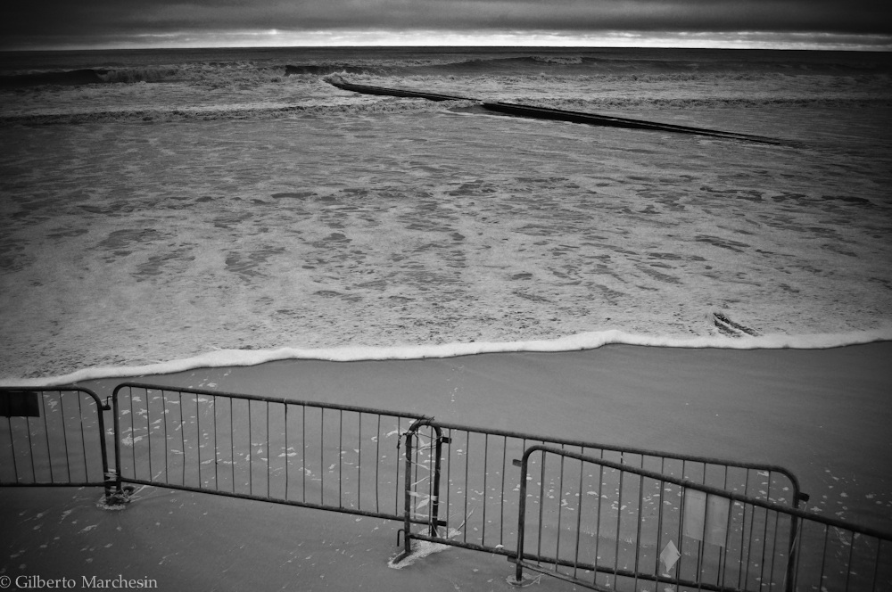 Vietato l'ingresso al mare.