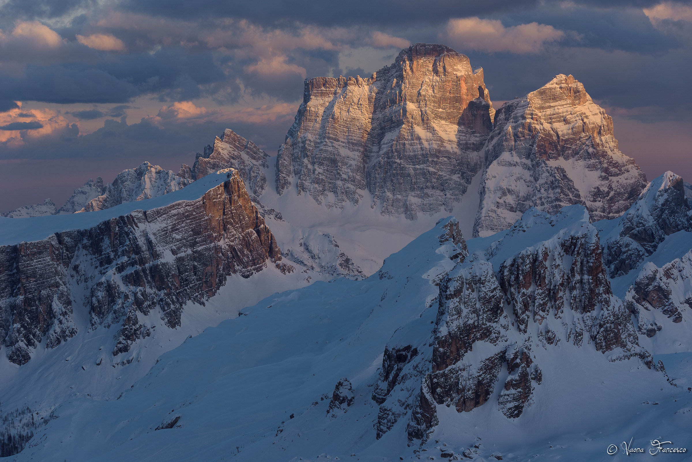 Ultime luci sul pelmo
