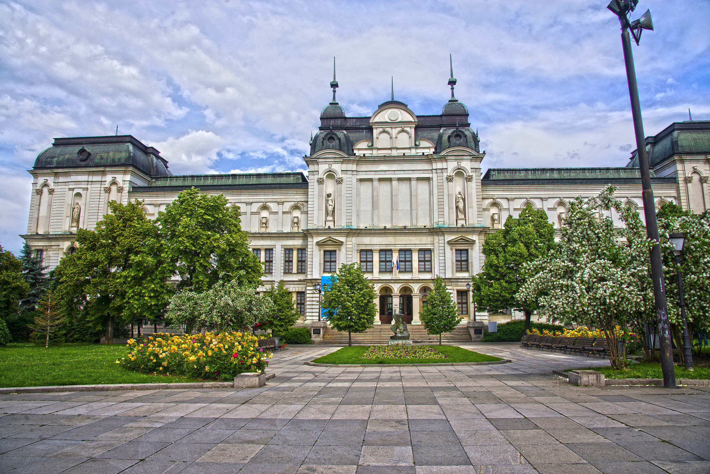 Palace of the Naziomale Gallery