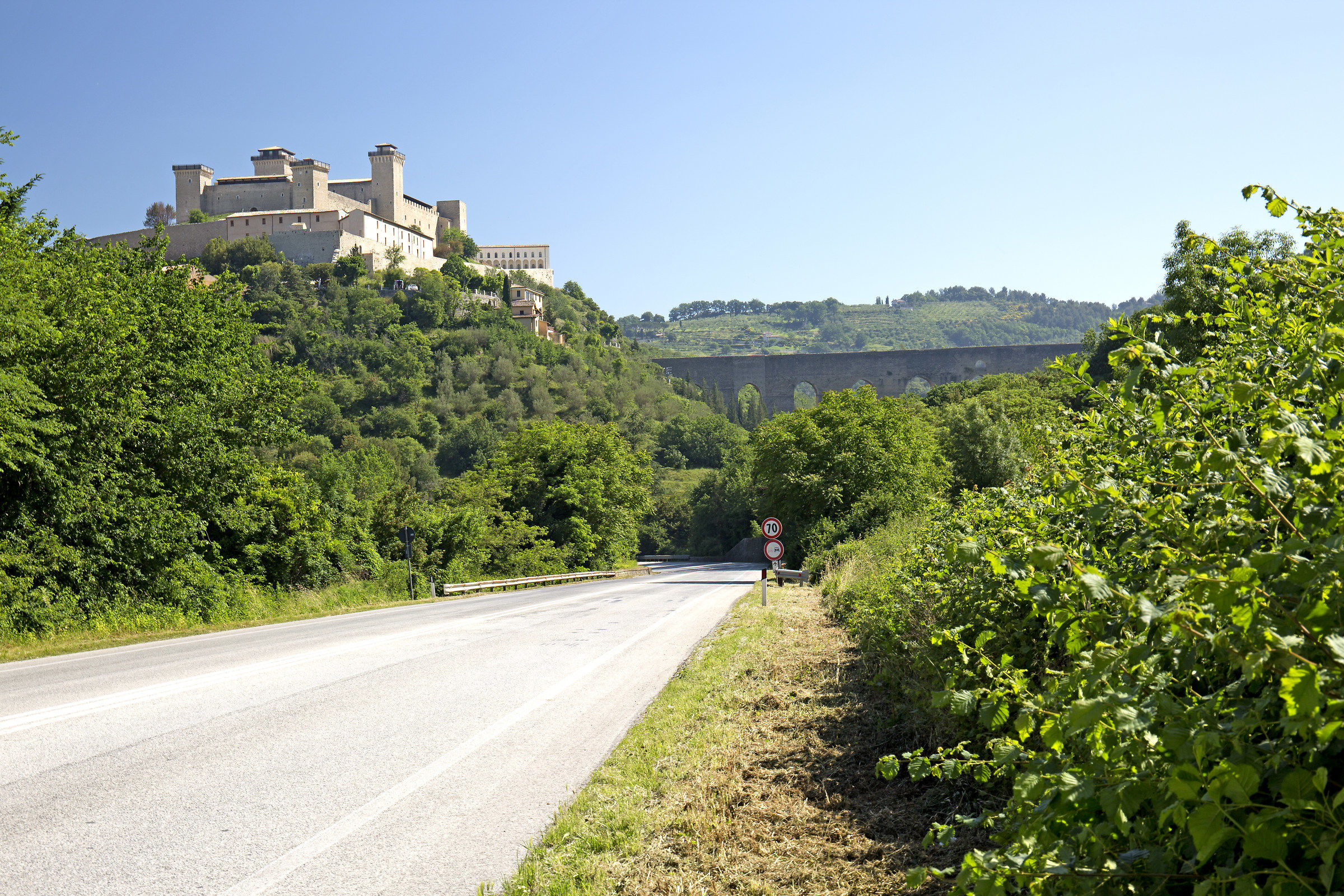 Spoleto la rocca e il ponte