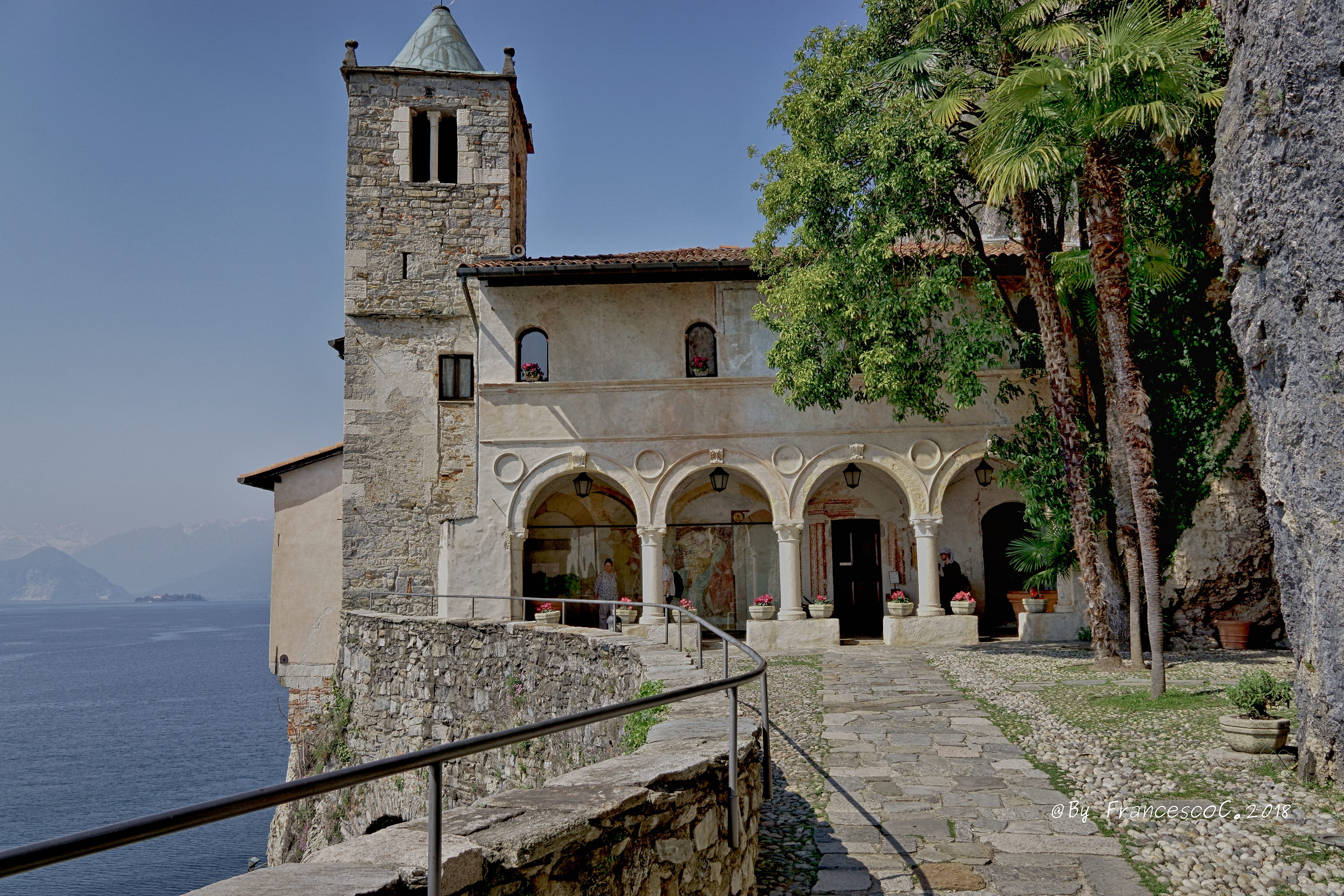 Santa Caterina del Sasso Hermitage