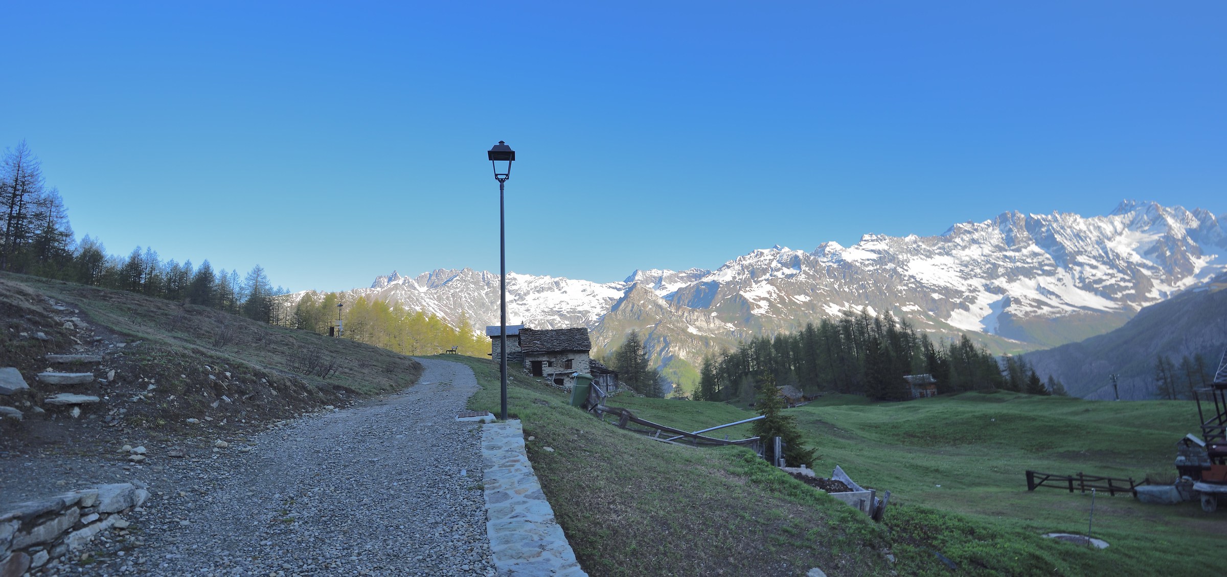 From the basin of Cheneil