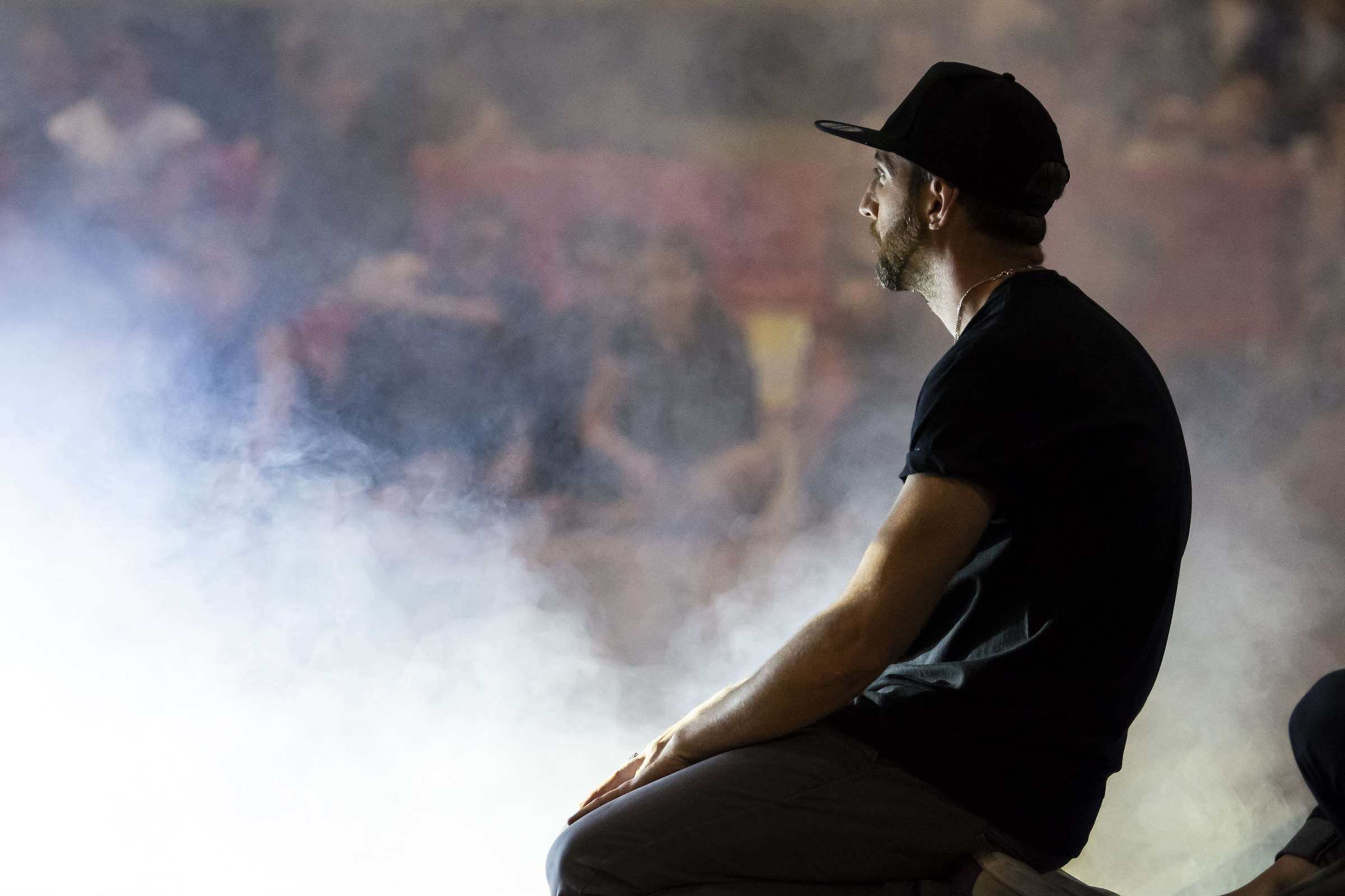 The master observes with passion his students