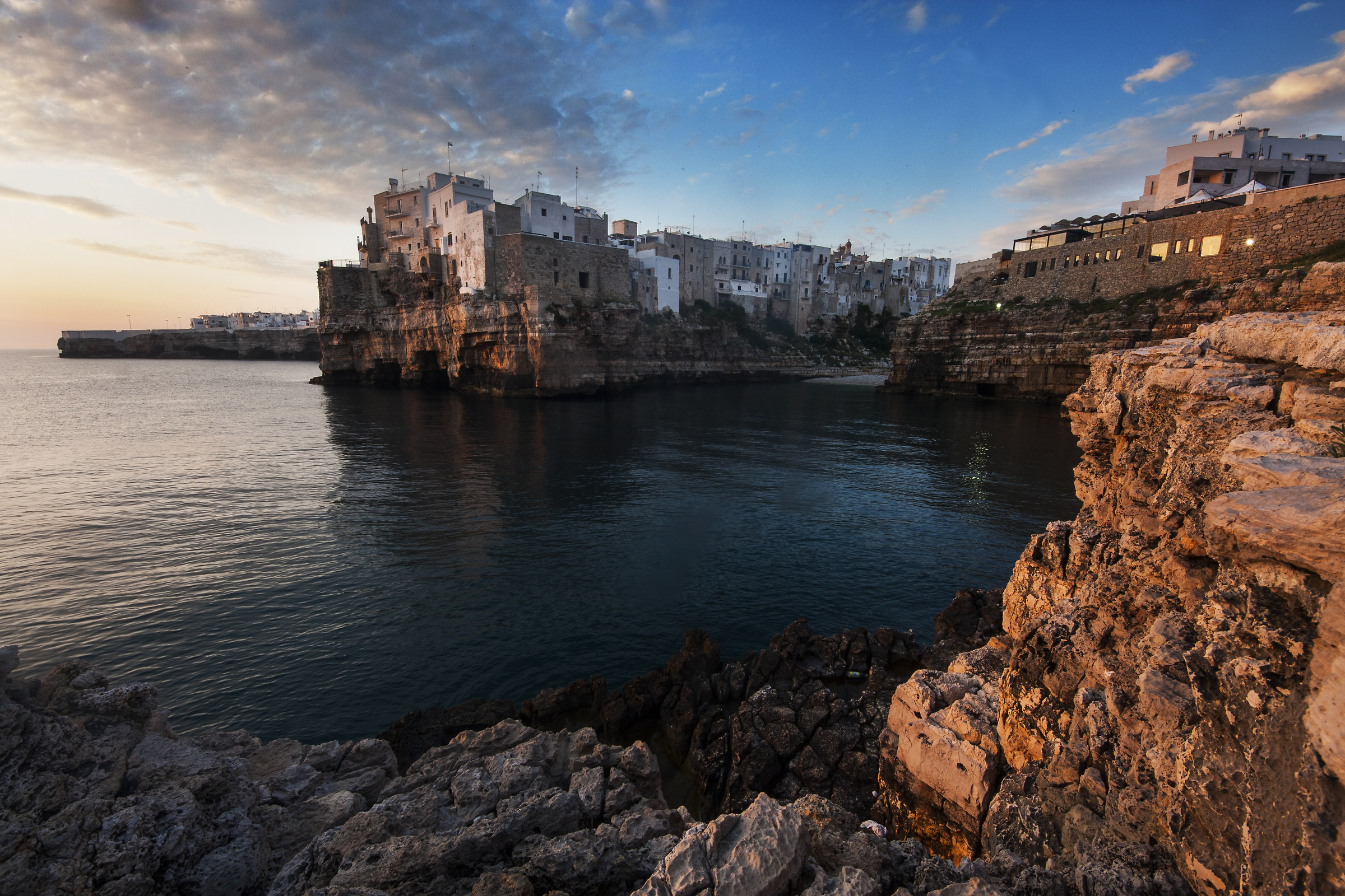 Alba a Polignano a mare