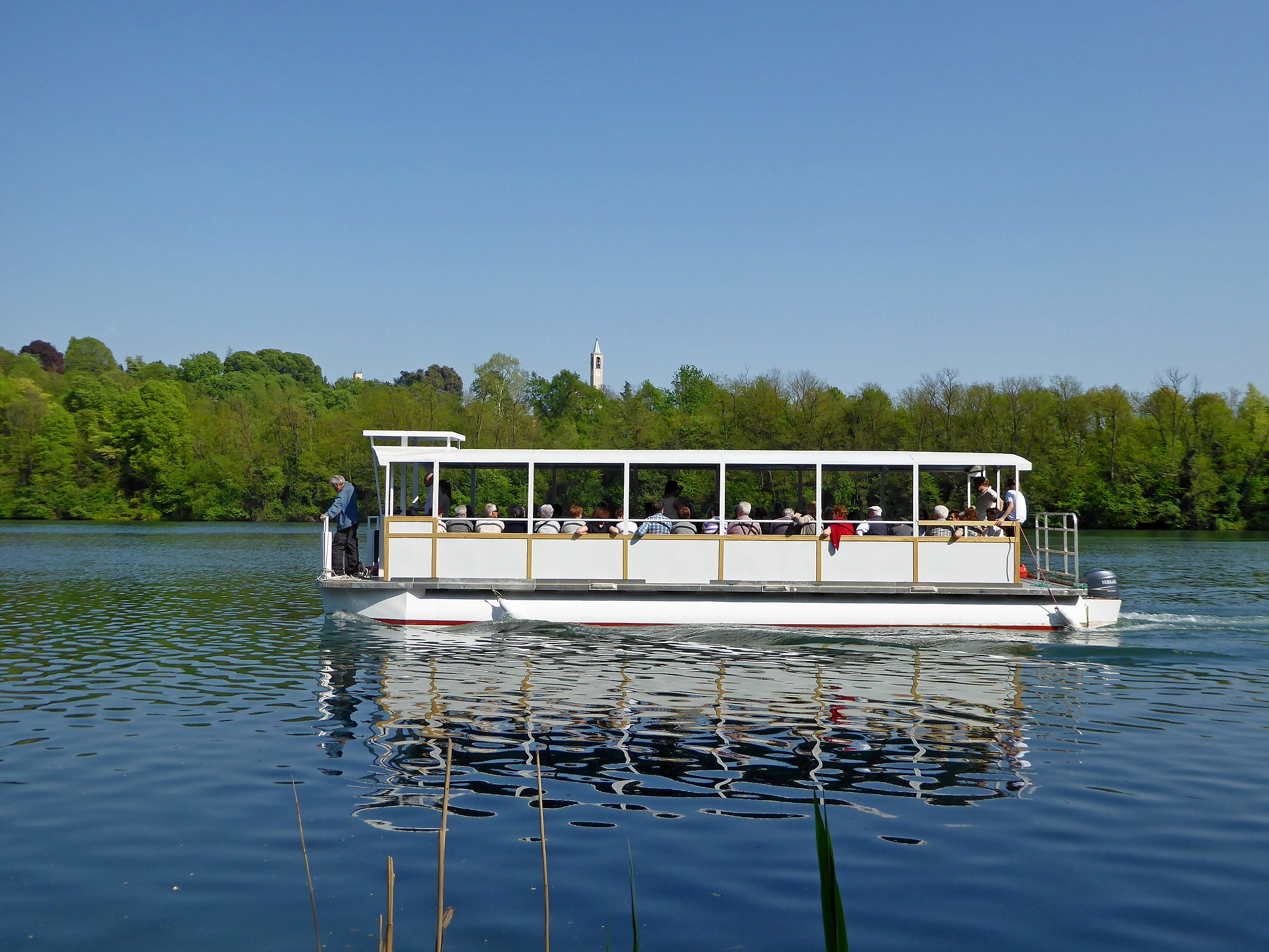 navigazione fluviale sul fiume Adda