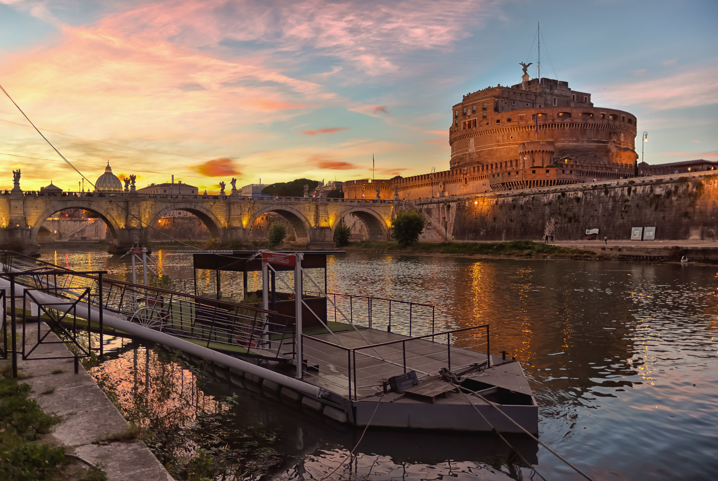 Tramonto sul Tevere