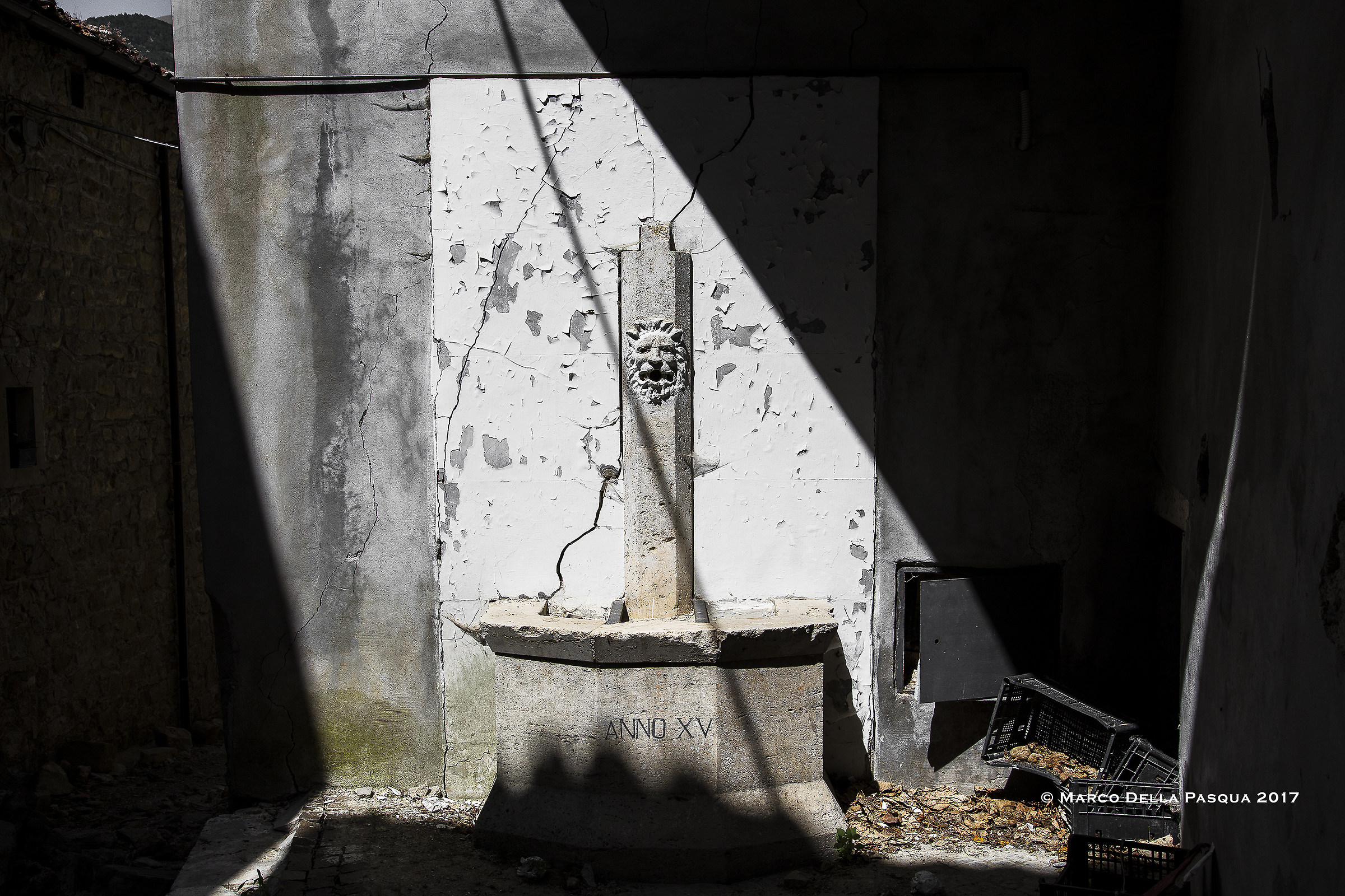 tratta dal mio Libro fotografico "la zona rossa"