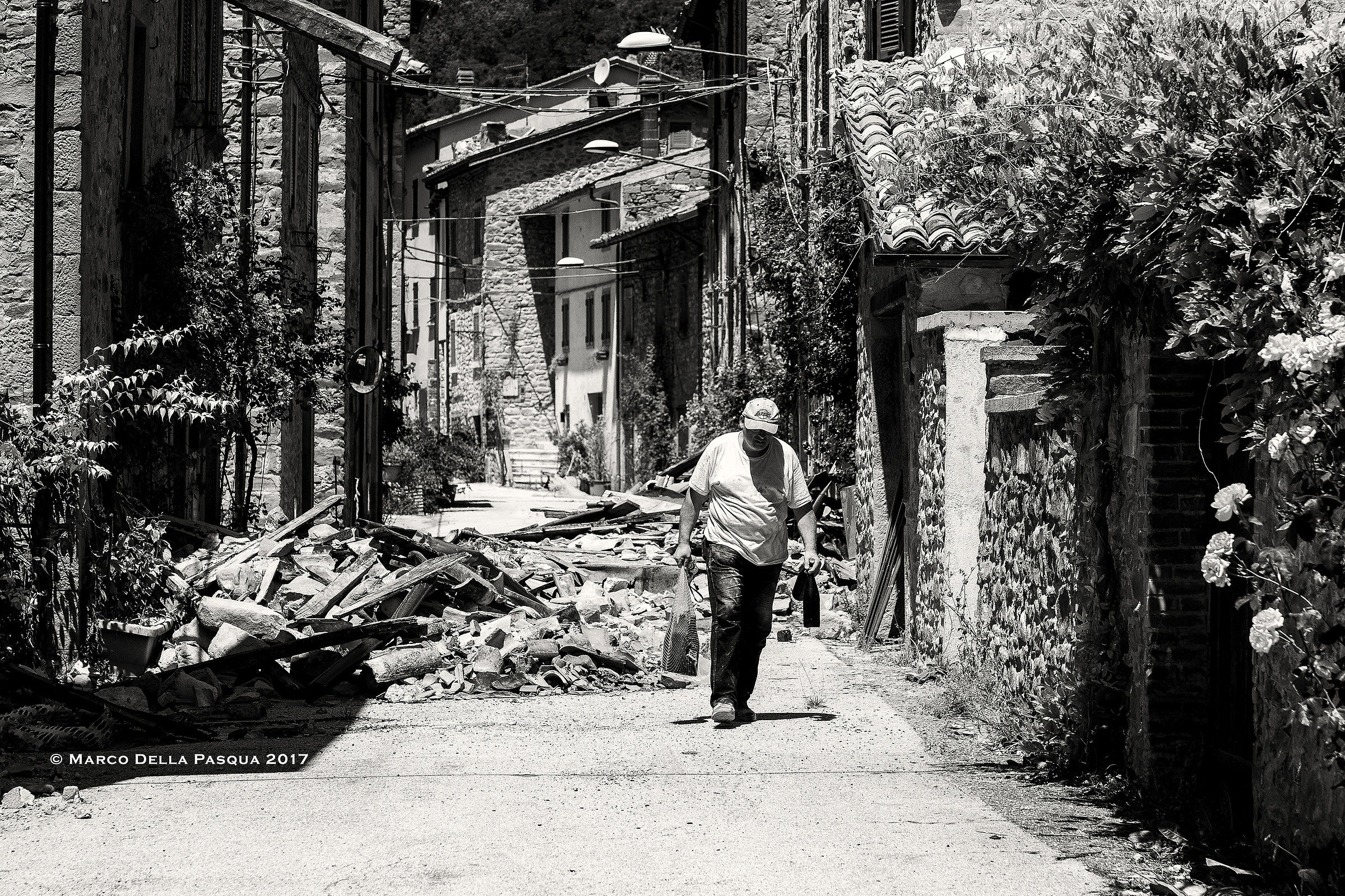 tratta dal mio Libro fotografico "la zona rossa"