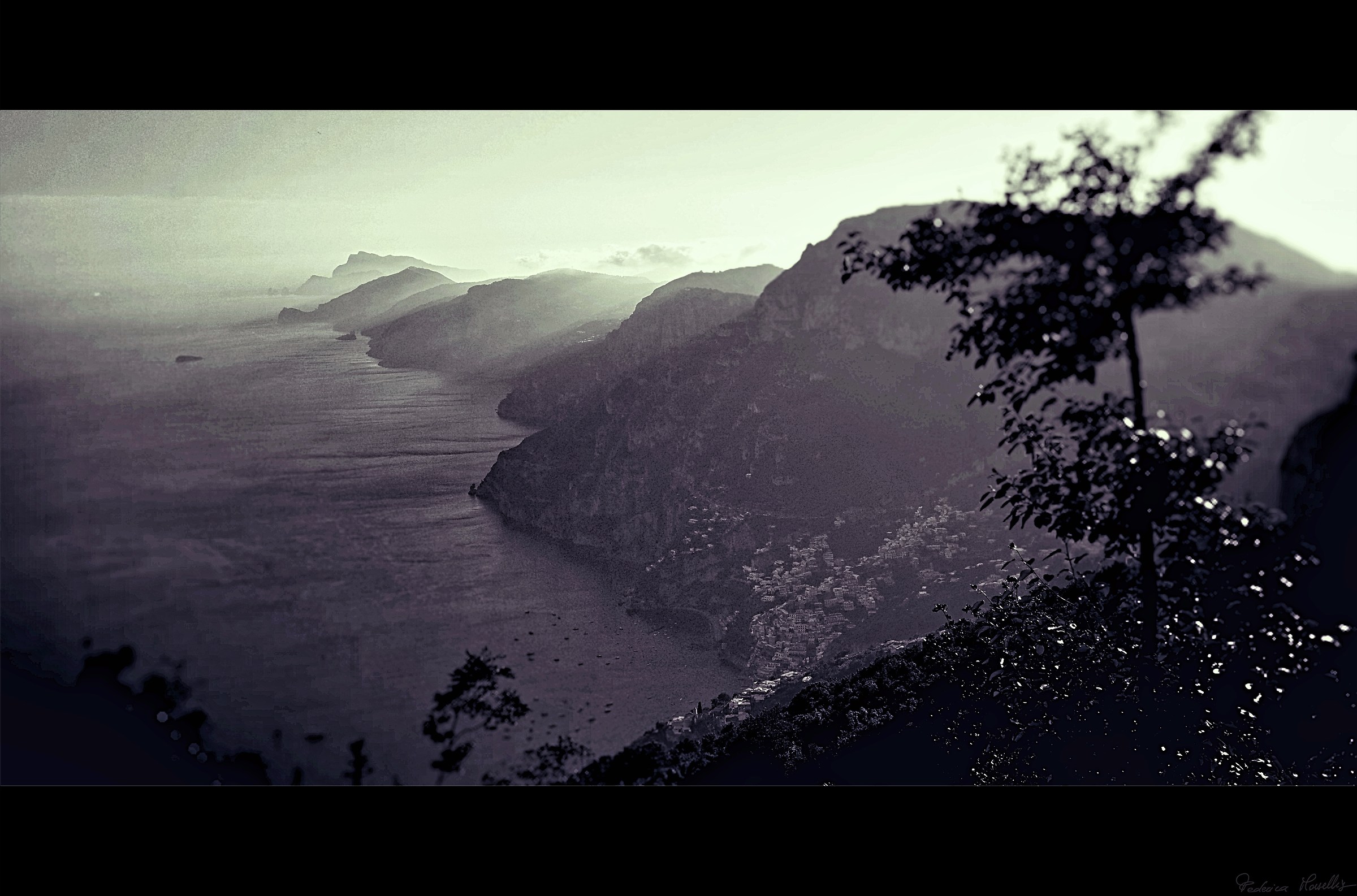 Haze on Positano