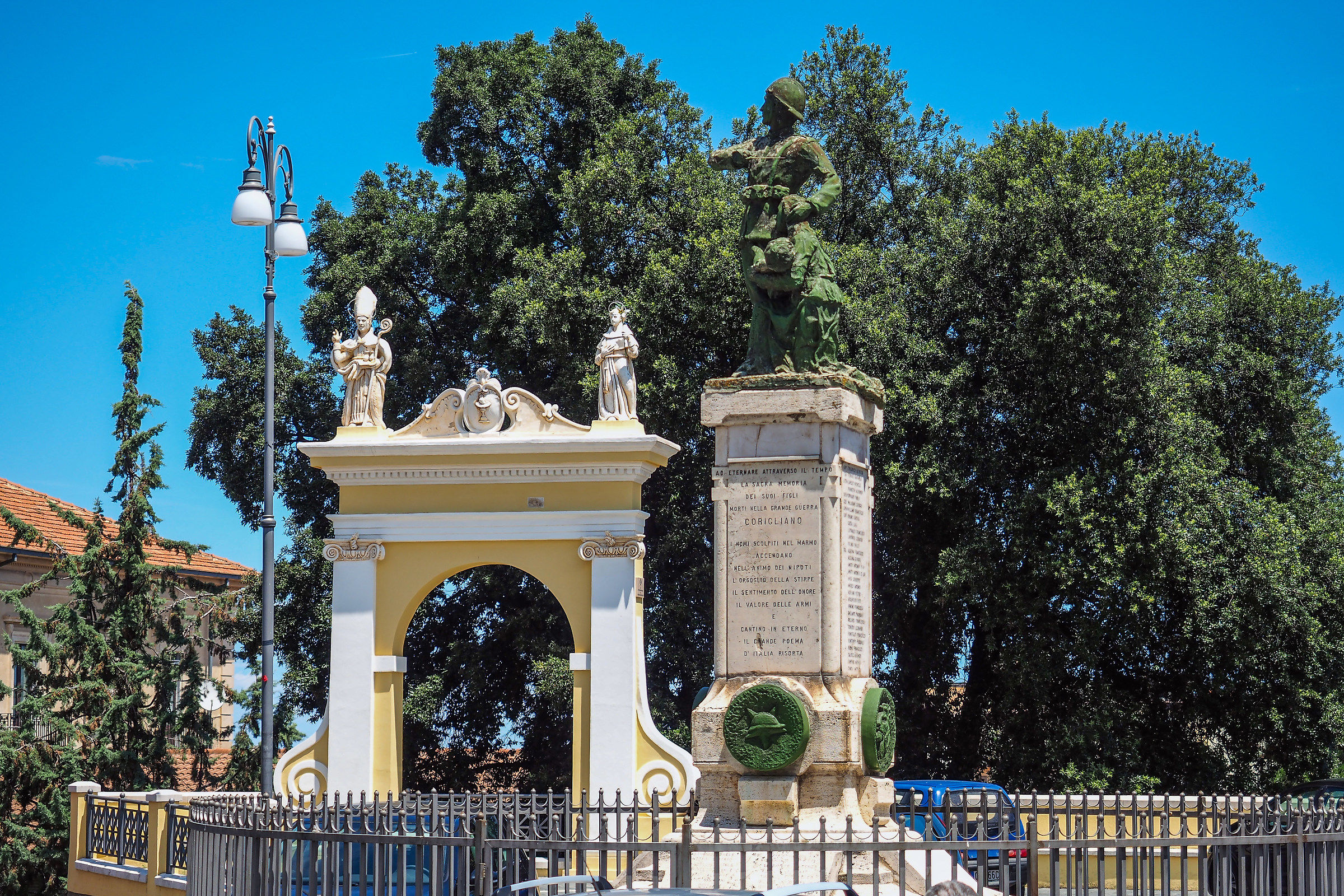L'antico Arco di San Gennaro a Corigliano Calabro